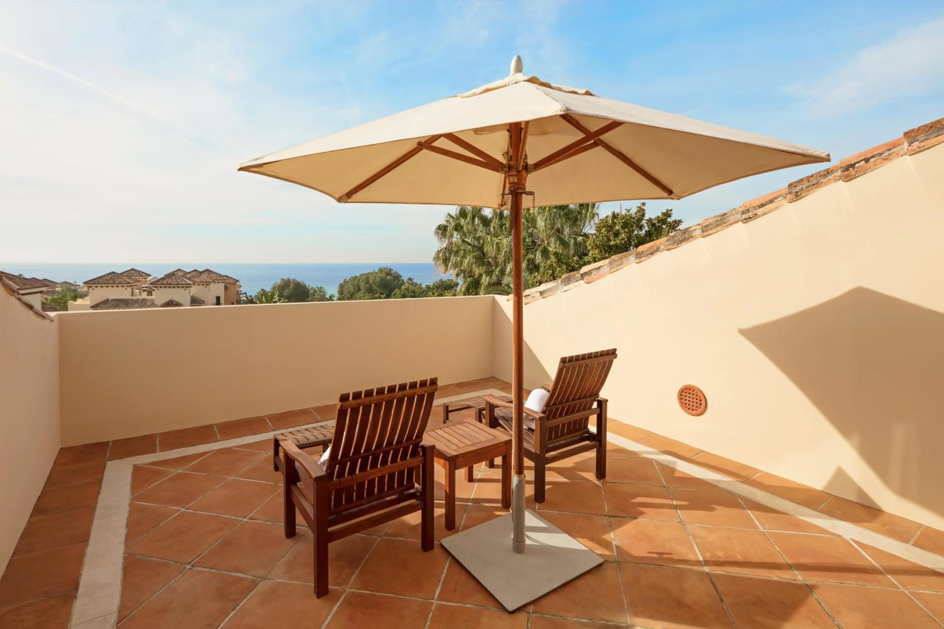 Patio in Don Carlos Marbella