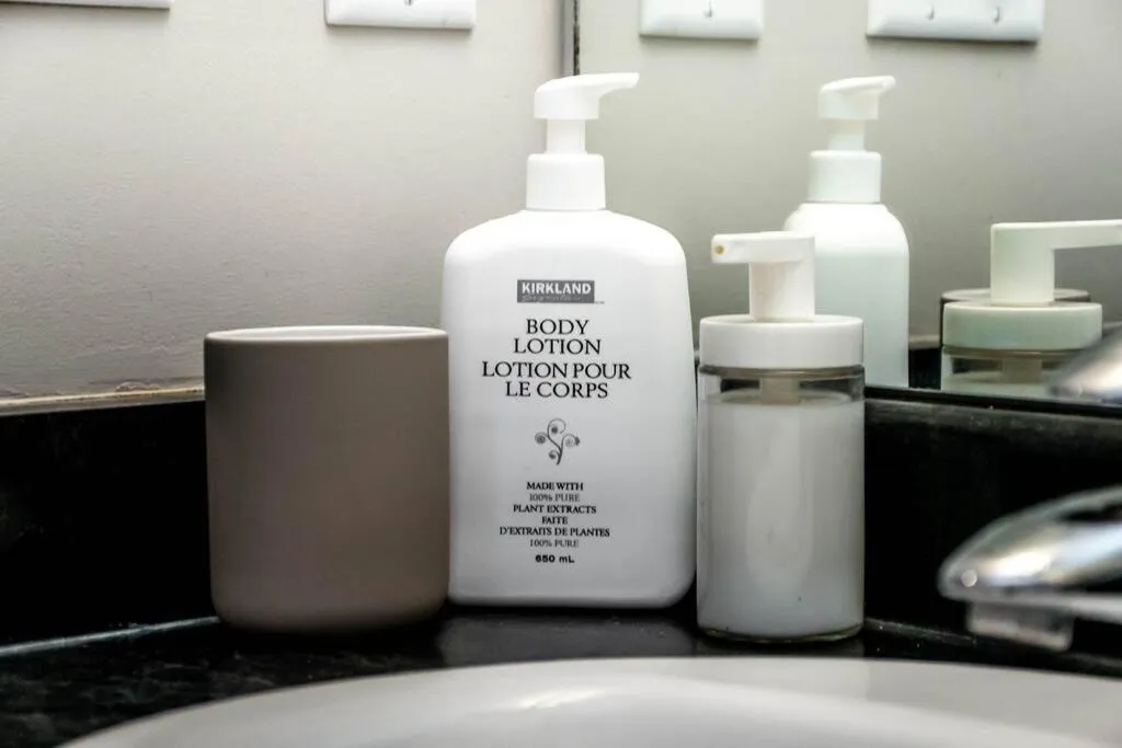 Bathroom in Bright Luxe Condo, AC, Top Floor, King Bed, Balcony!