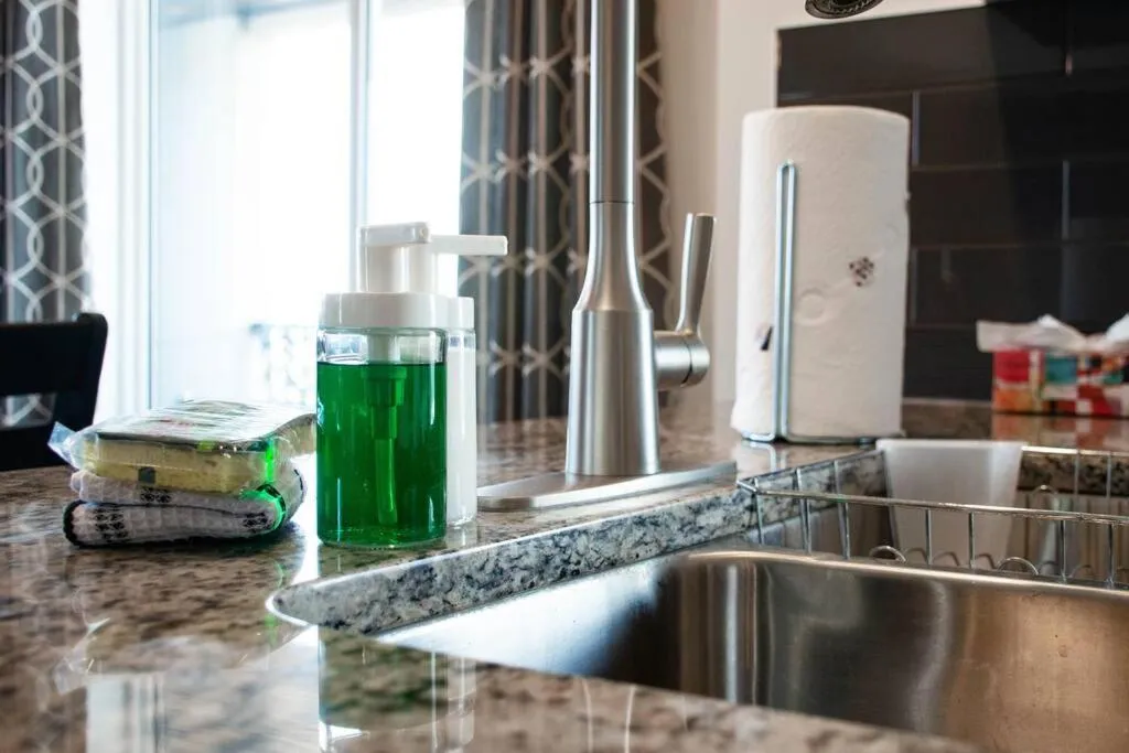 Kitchen or kitchenette in Bright Luxe Condo, AC, Top Floor, King Bed, Balcony!