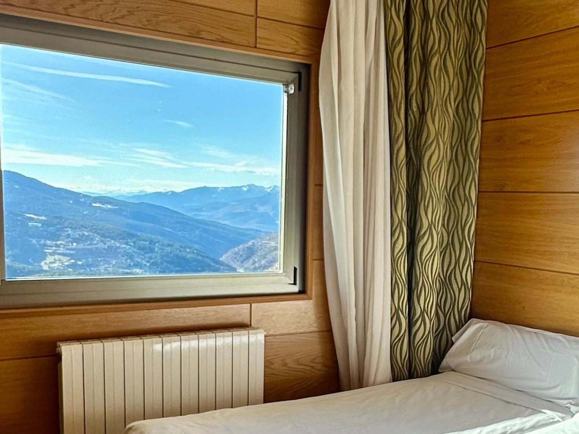 View (from property/room), Bed in Hotel & Spa La Collada