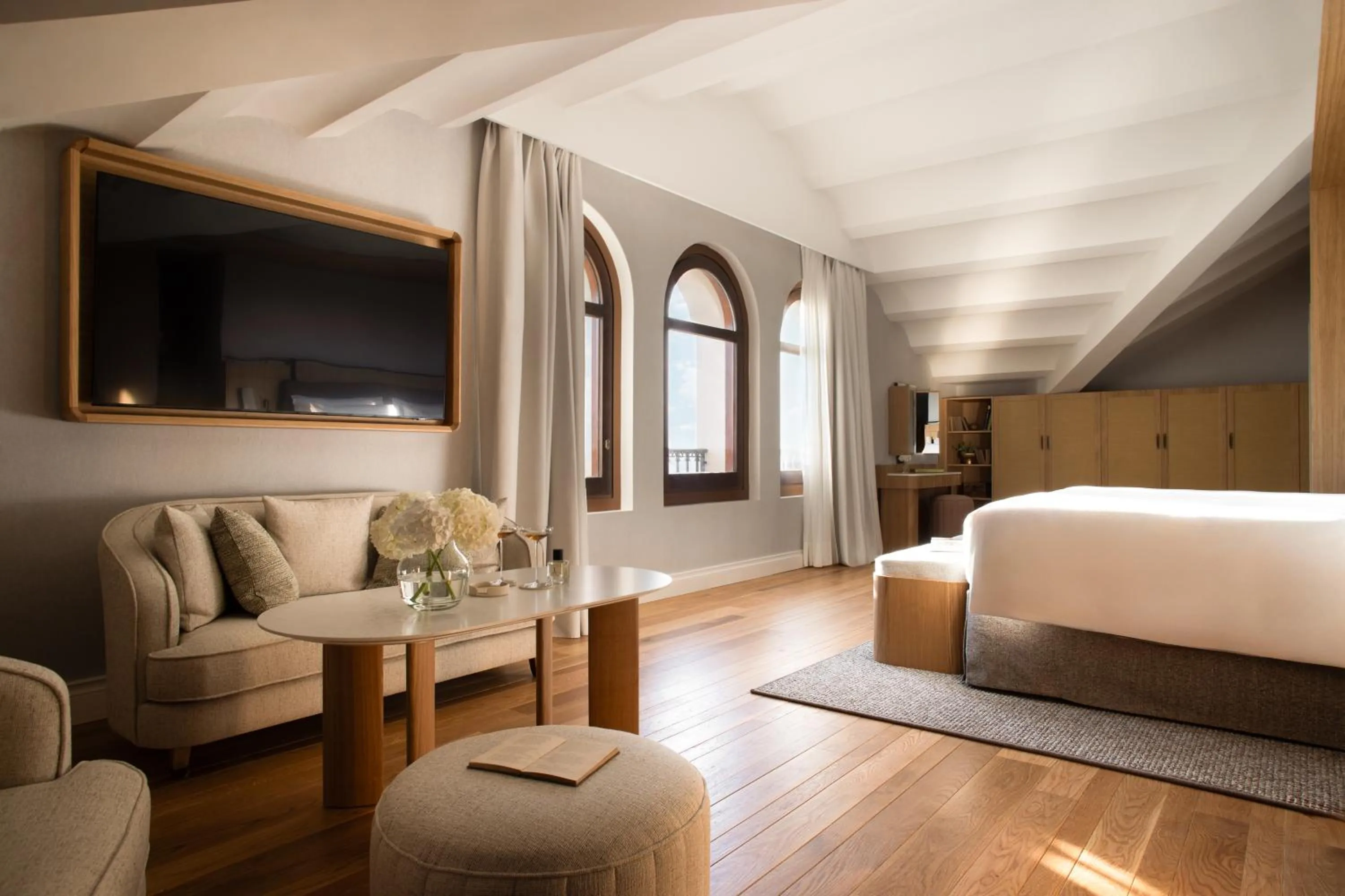 Bed in METT Barcelona GL - A Leading Hotel of the World