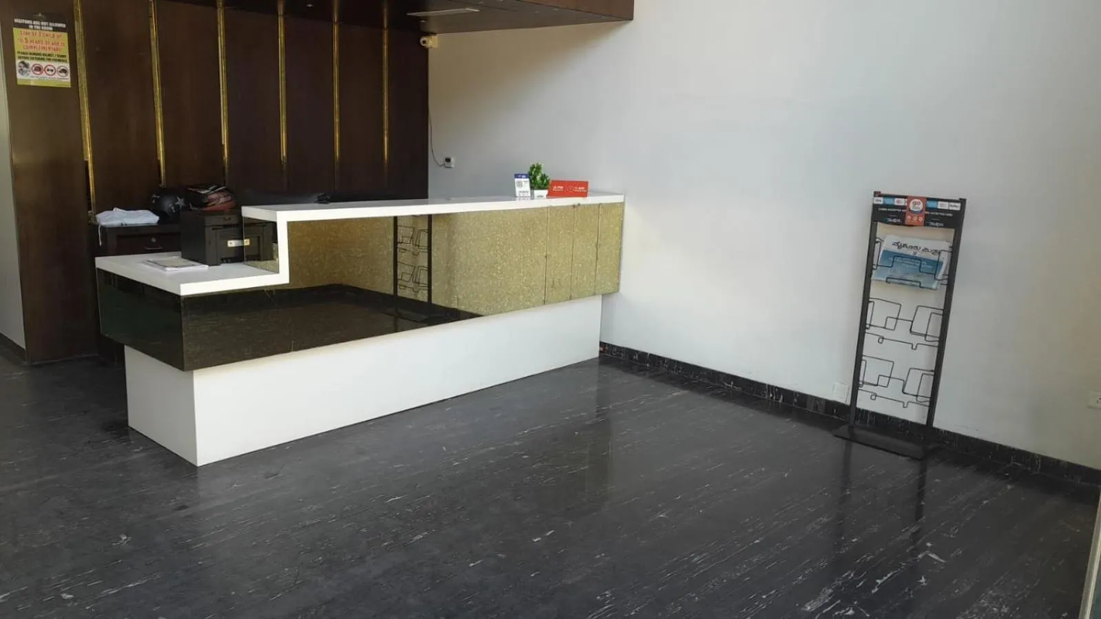 Lobby or reception in Yuvraj Palace Inn