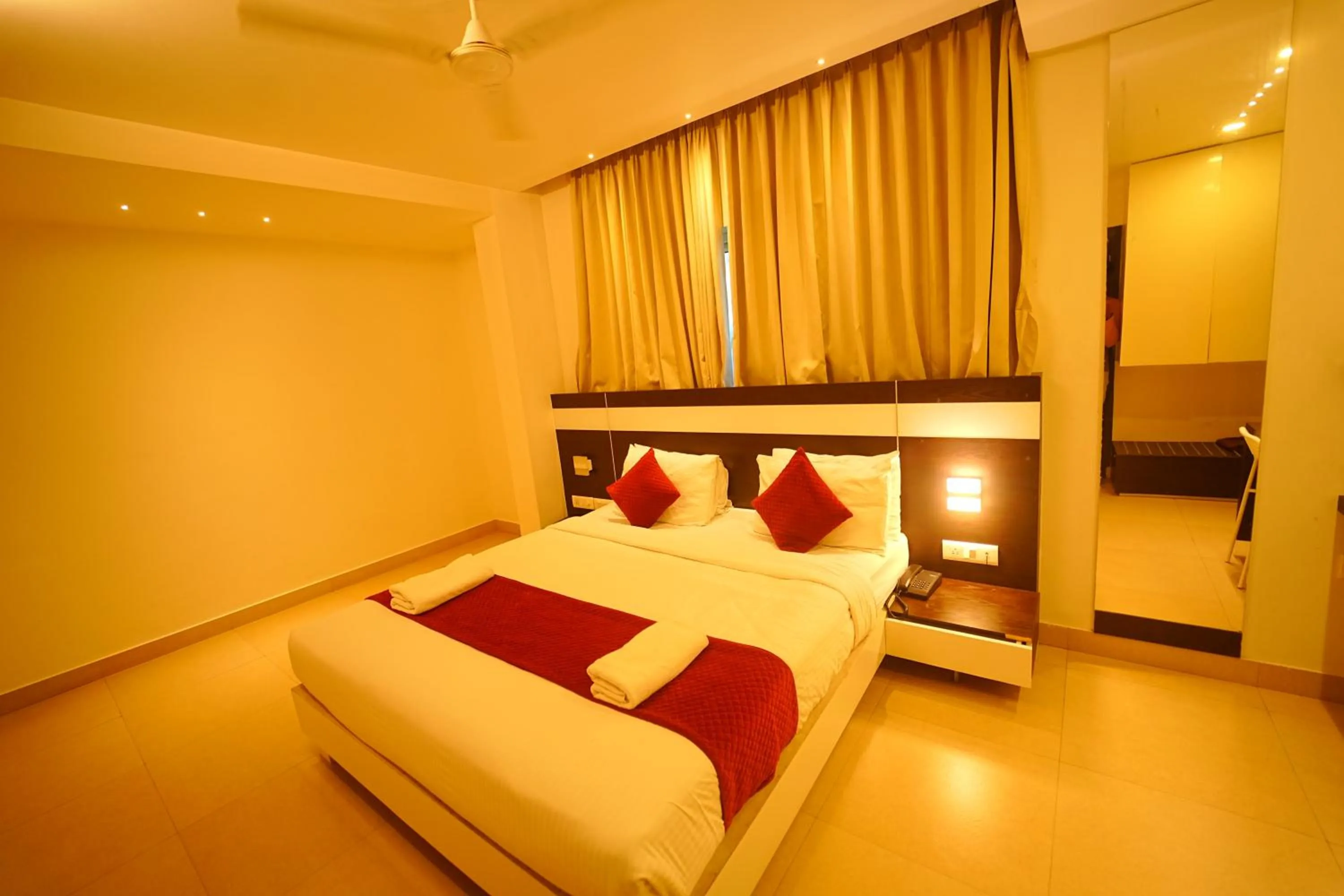 Bedroom, Bed in Yuvraj Palace Inn