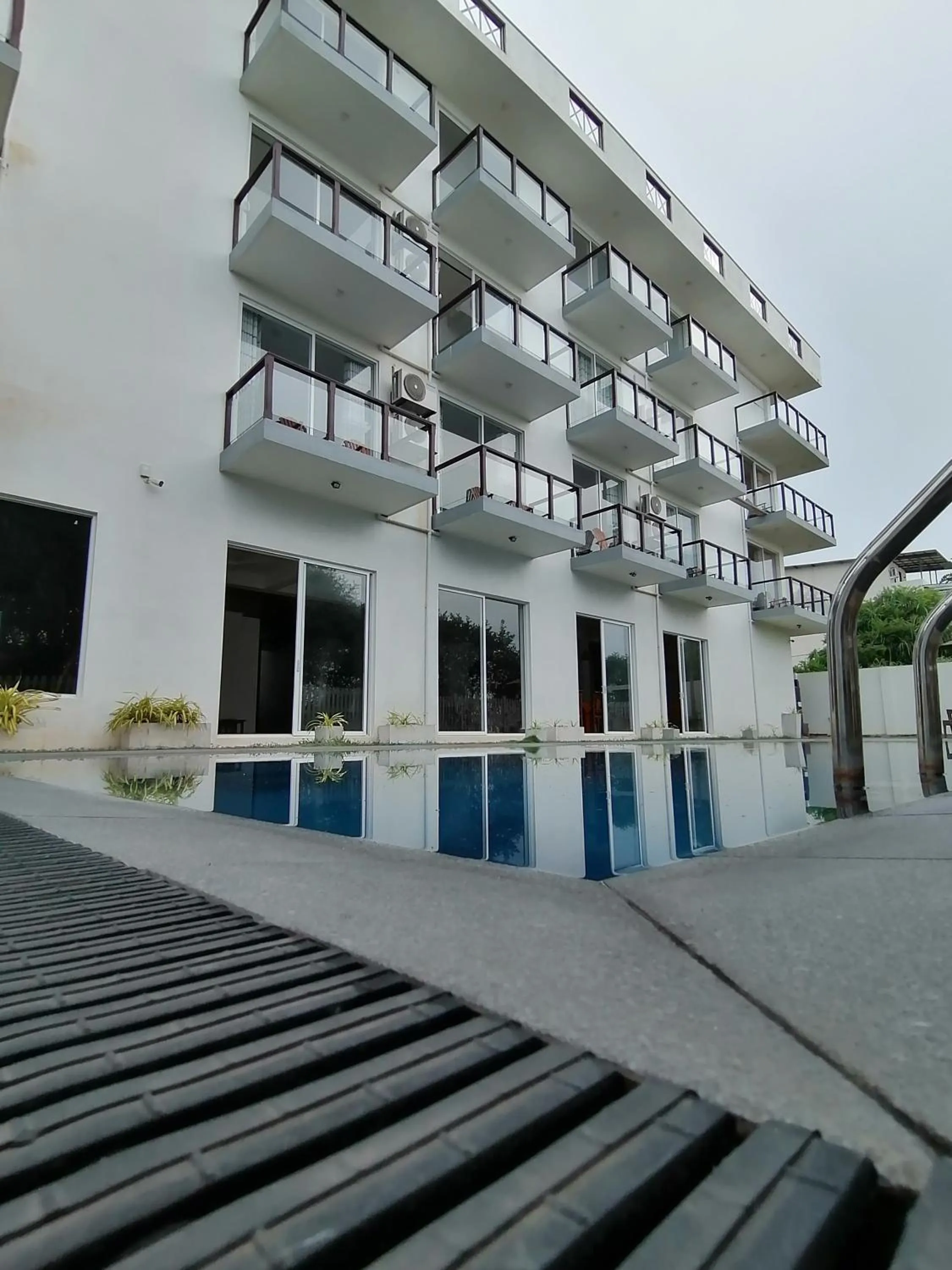 Property building in ARA Beach Resort Mirissa