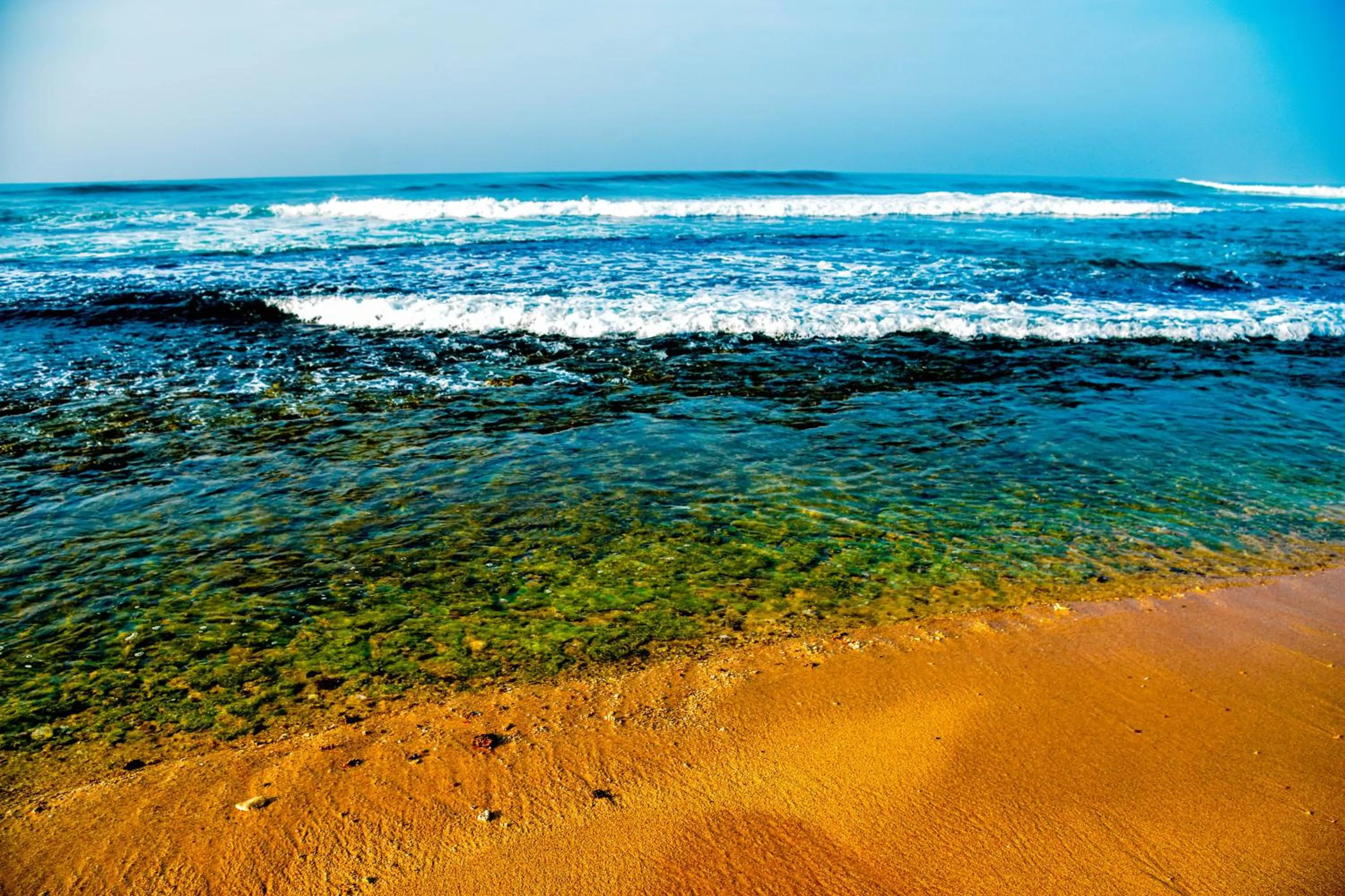 Day in ARA Beach Resort Mirissa