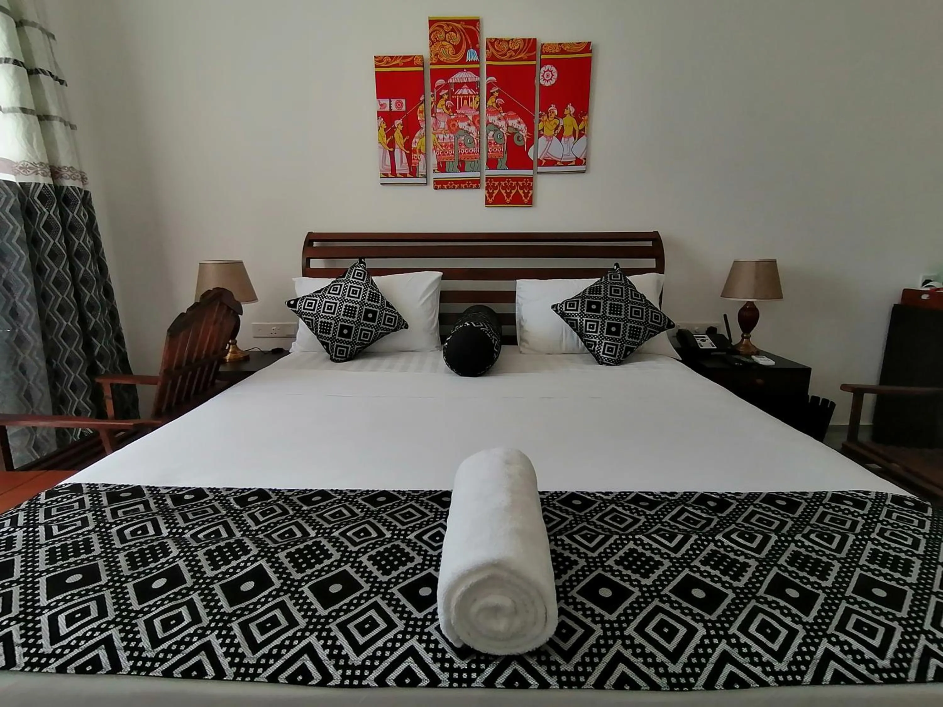 Bed in ARA Beach Resort Mirissa