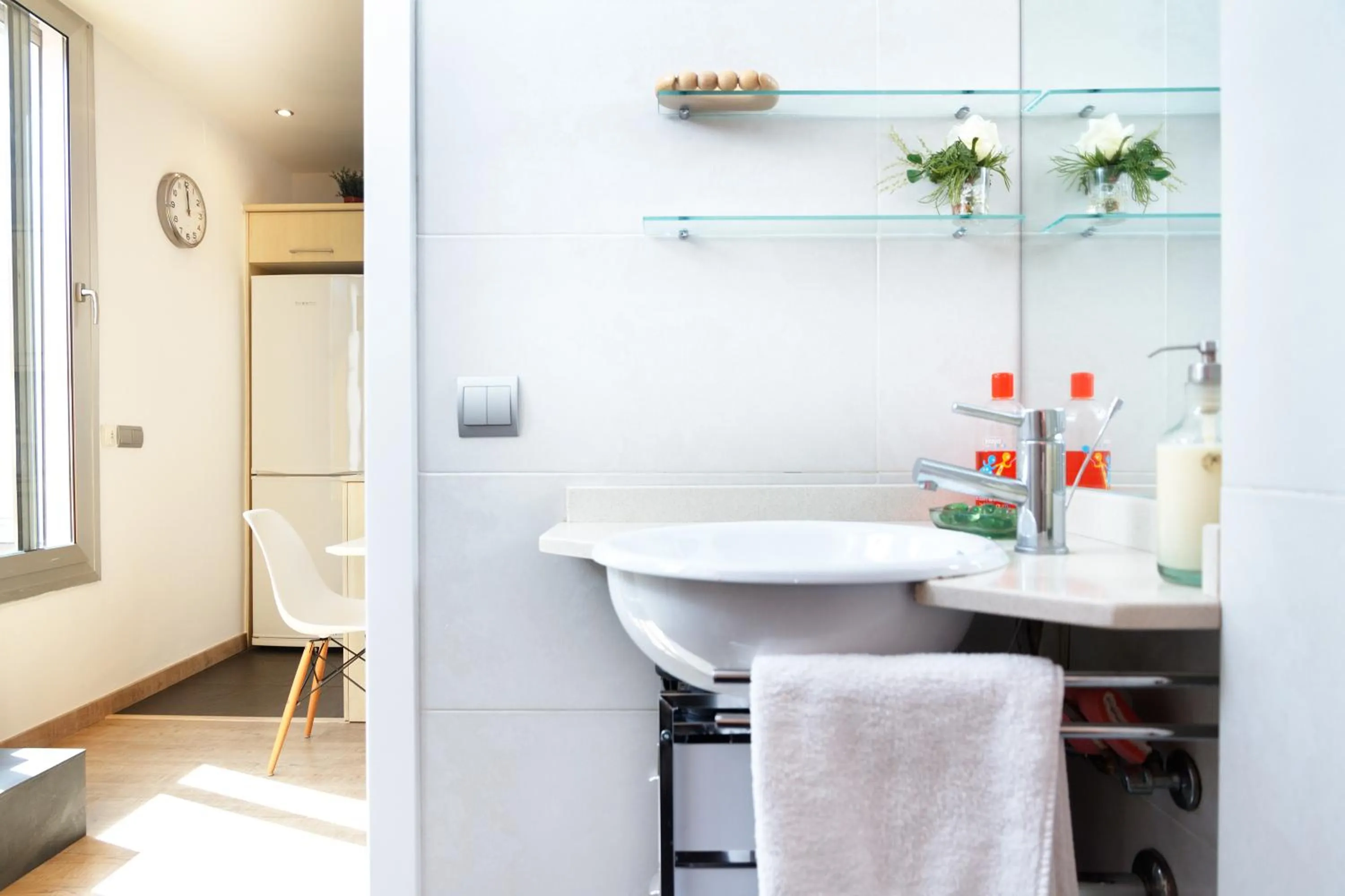 Bathroom in Feelathome Center Apartments