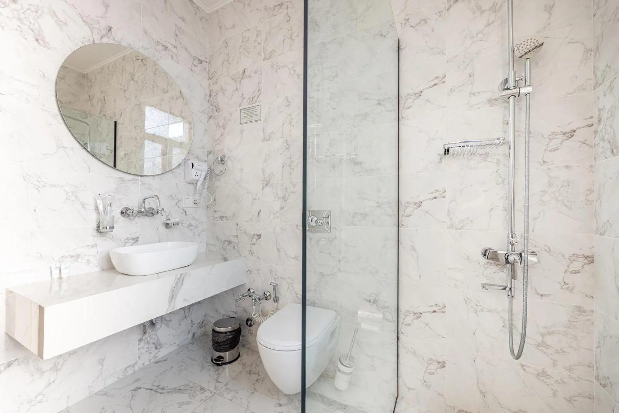 Toilet in Boutique Hotel Manufactura