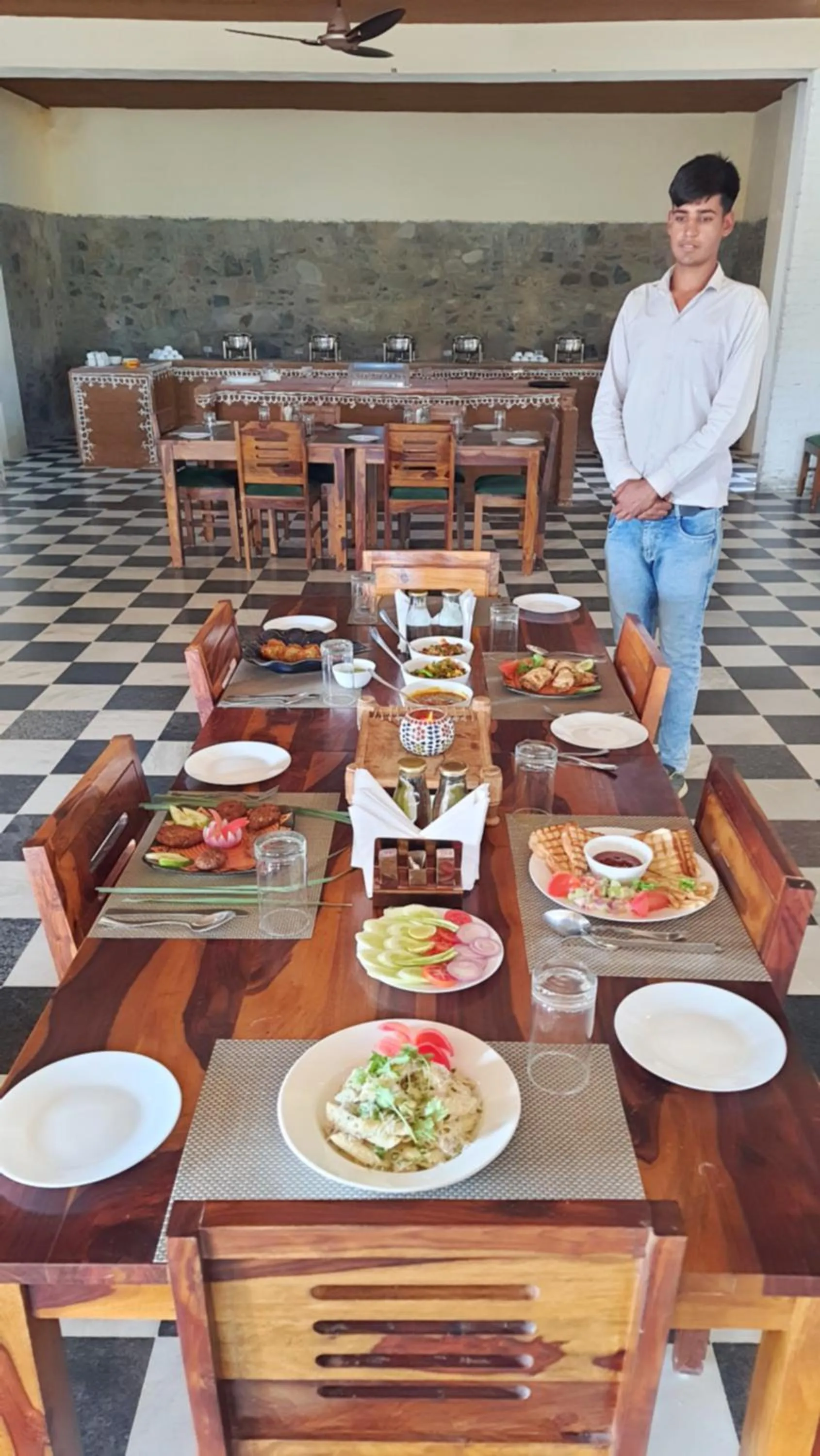 Restaurant/places to eat in Sariska Kasba - A Village Resort