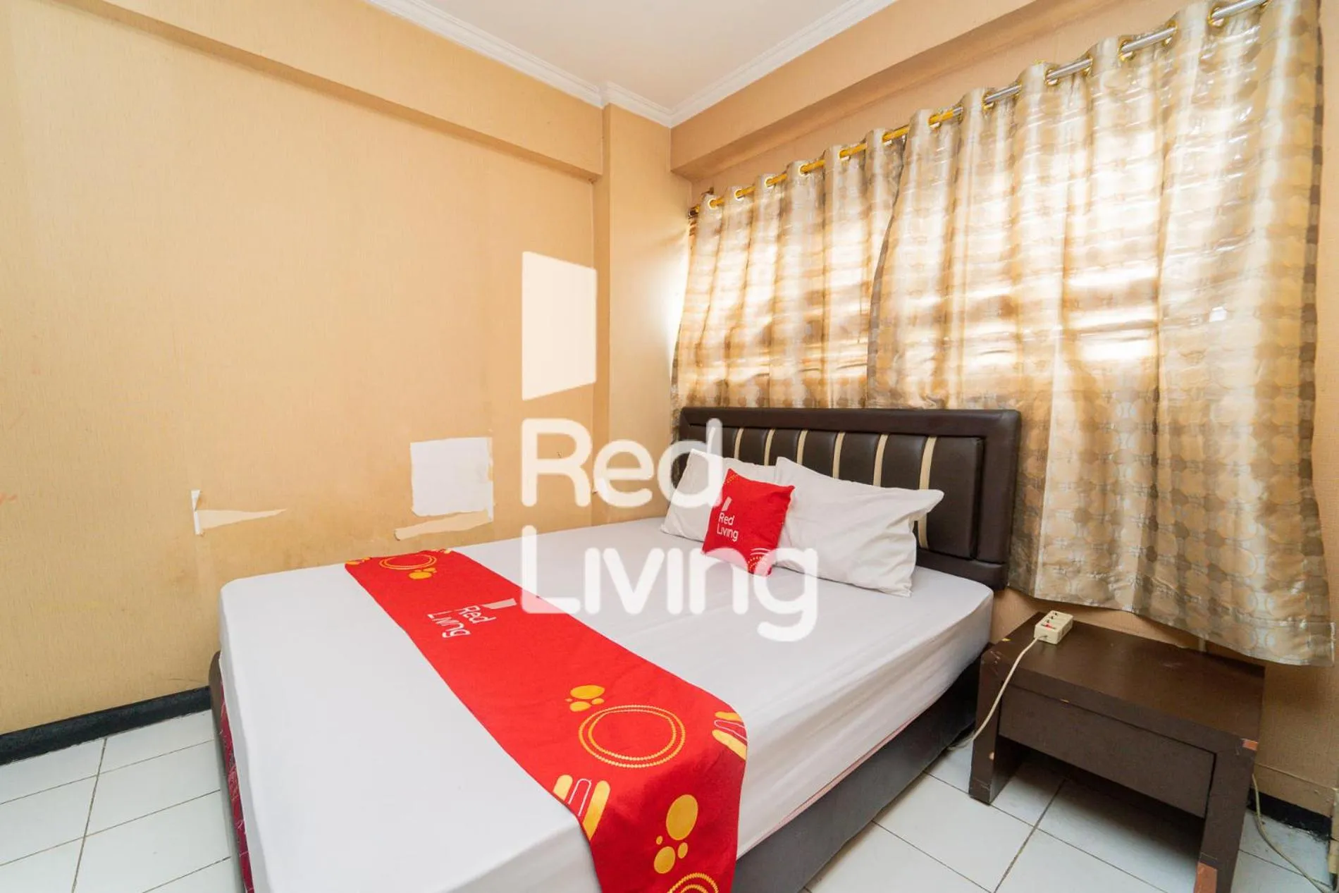 Bedroom, Bed in Apartemen Sentra Timur Residence - D Royal Property Tower Kuning