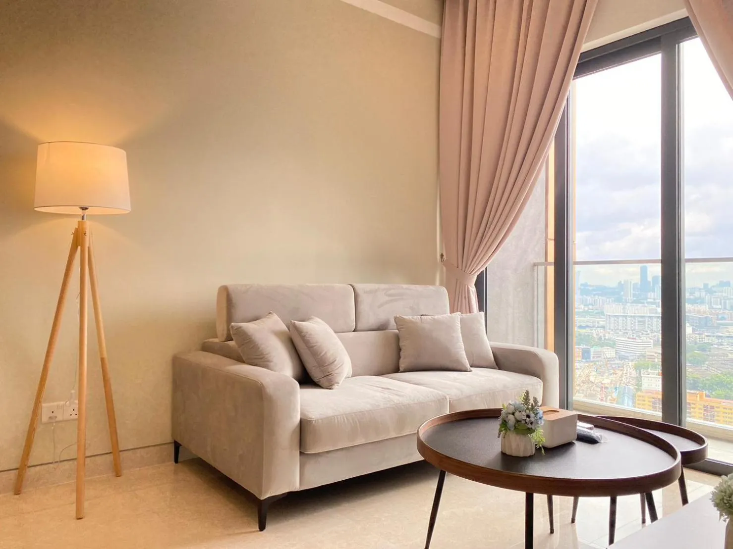 The Dolphin Lucentia Bukit Bintang KLCC Kuala Lumpur