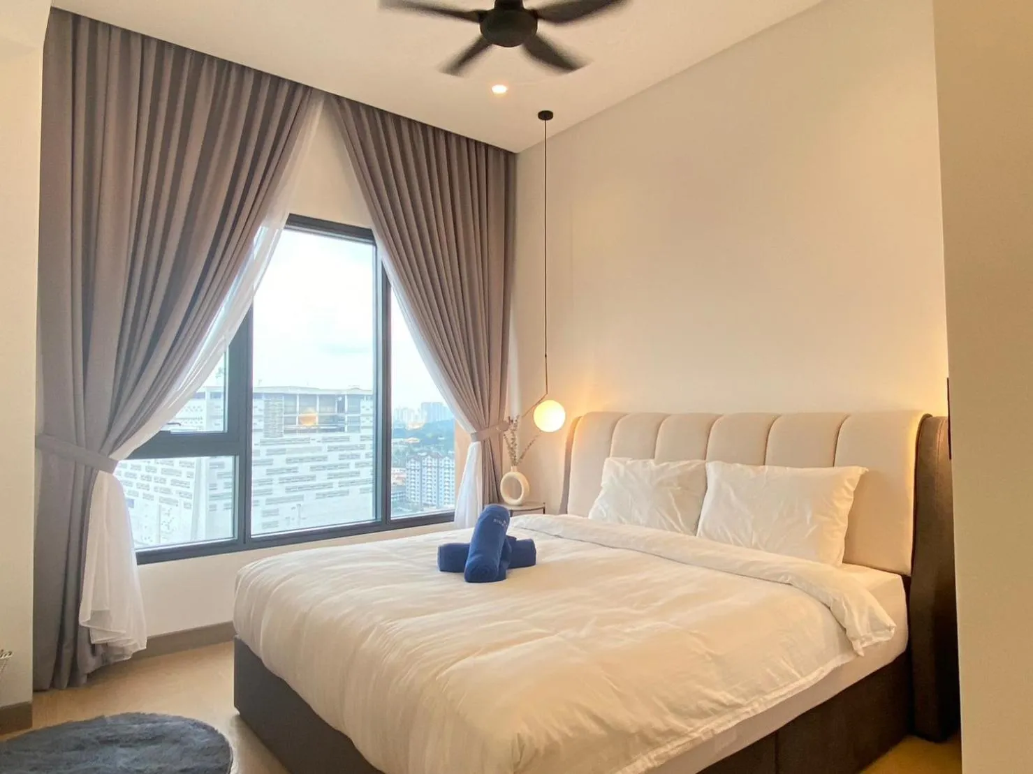 The Dolphin Lucentia Bukit Bintang KLCC Kuala Lumpur