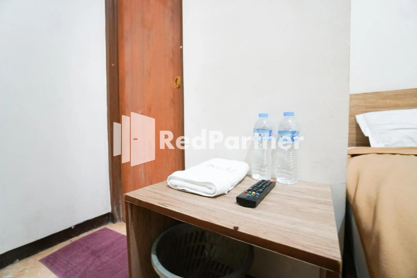 Bedroom, Bed in Bright Residence near ITC Mangga Dua Mitra RedDoorz