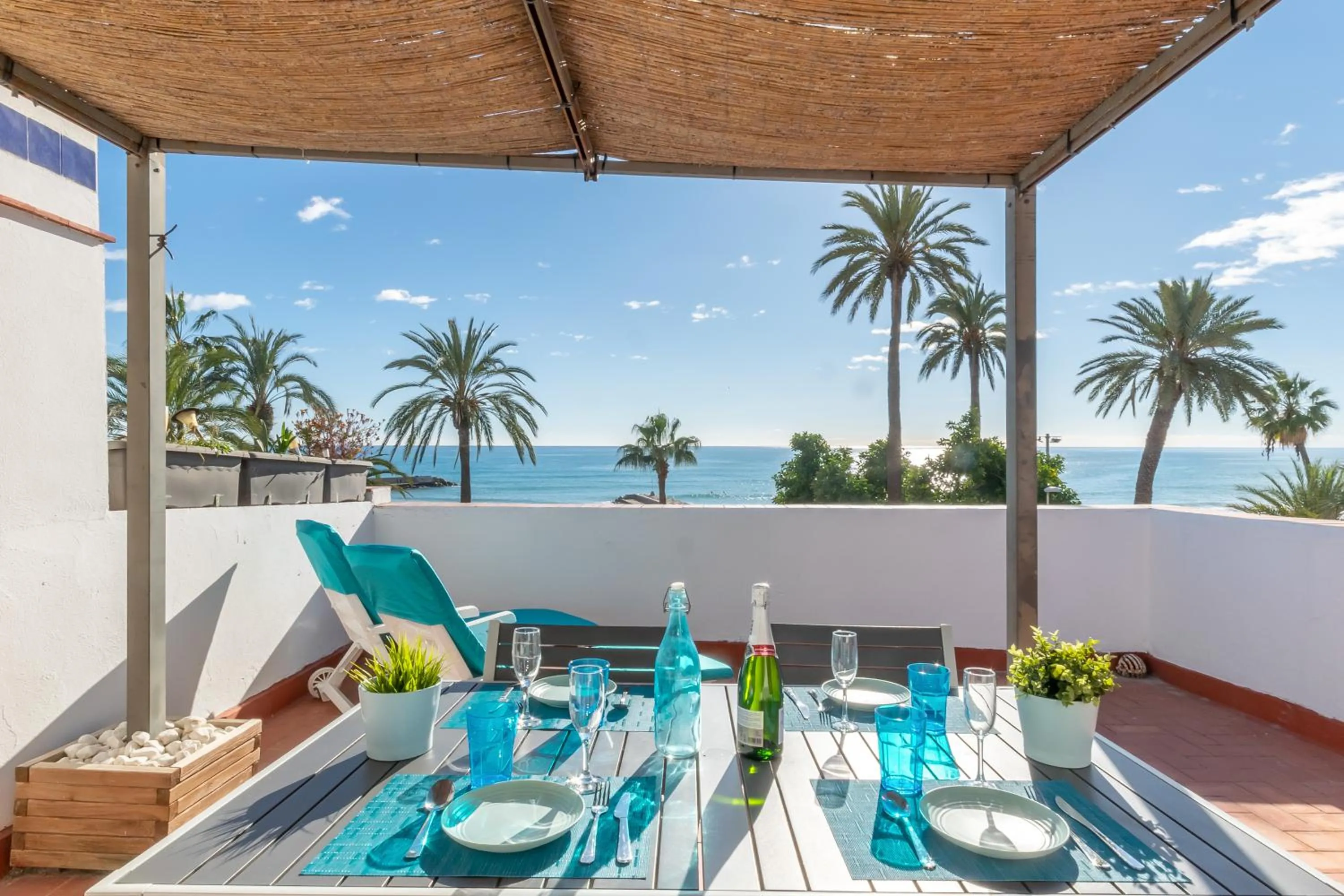Vistamar 2: Primera línea de mar con gran terraza
