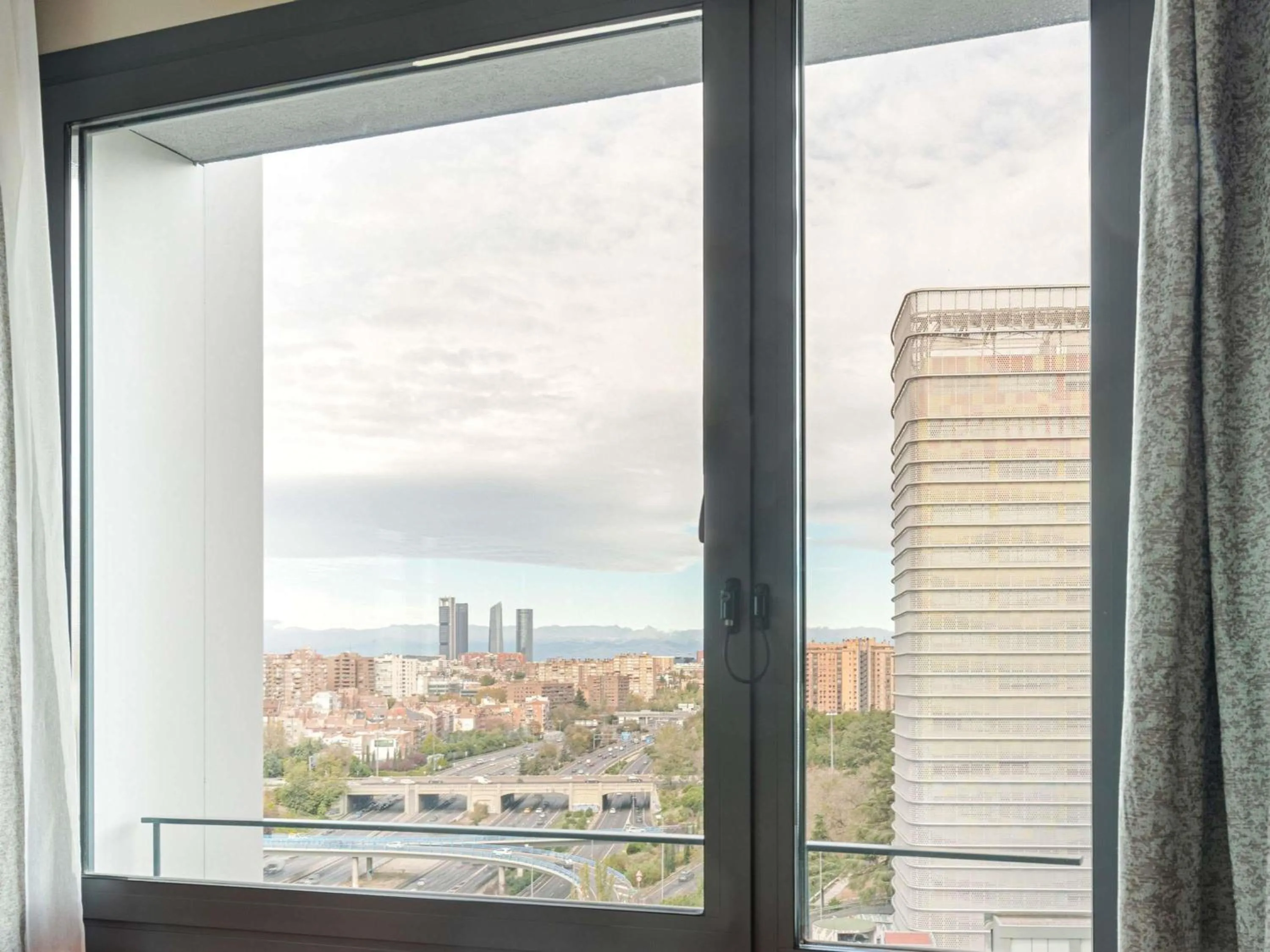 Bedroom in Novotel Madrid City Las Ventas