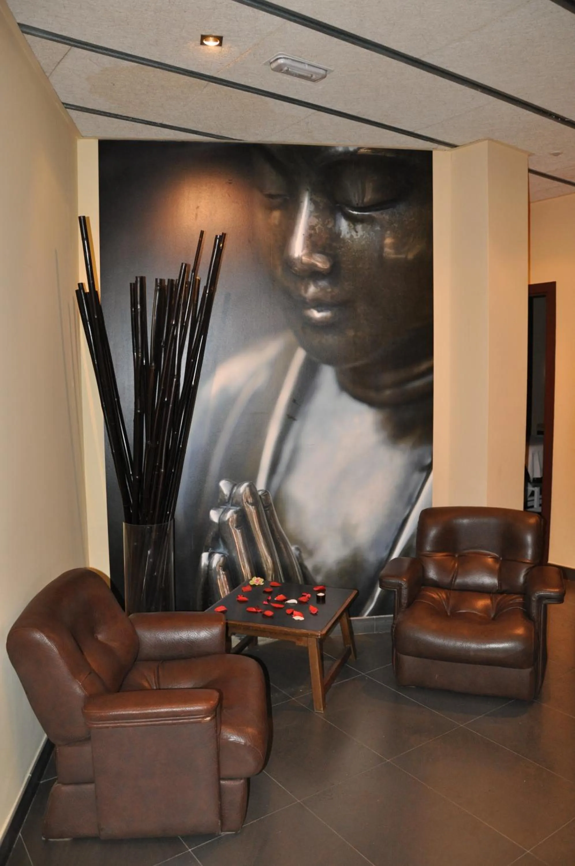 Lounge or bar in Guitart La Molina Aparthotel & Spa