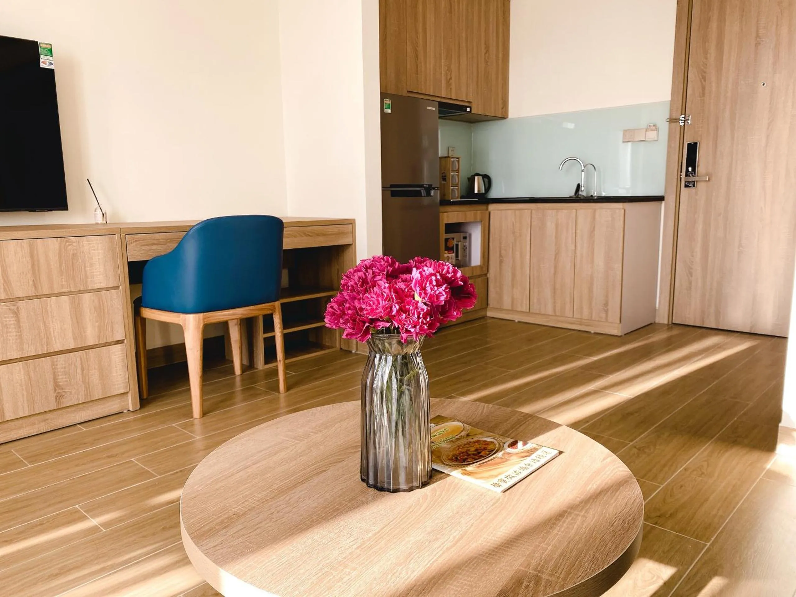 PH Hotel & Apartment