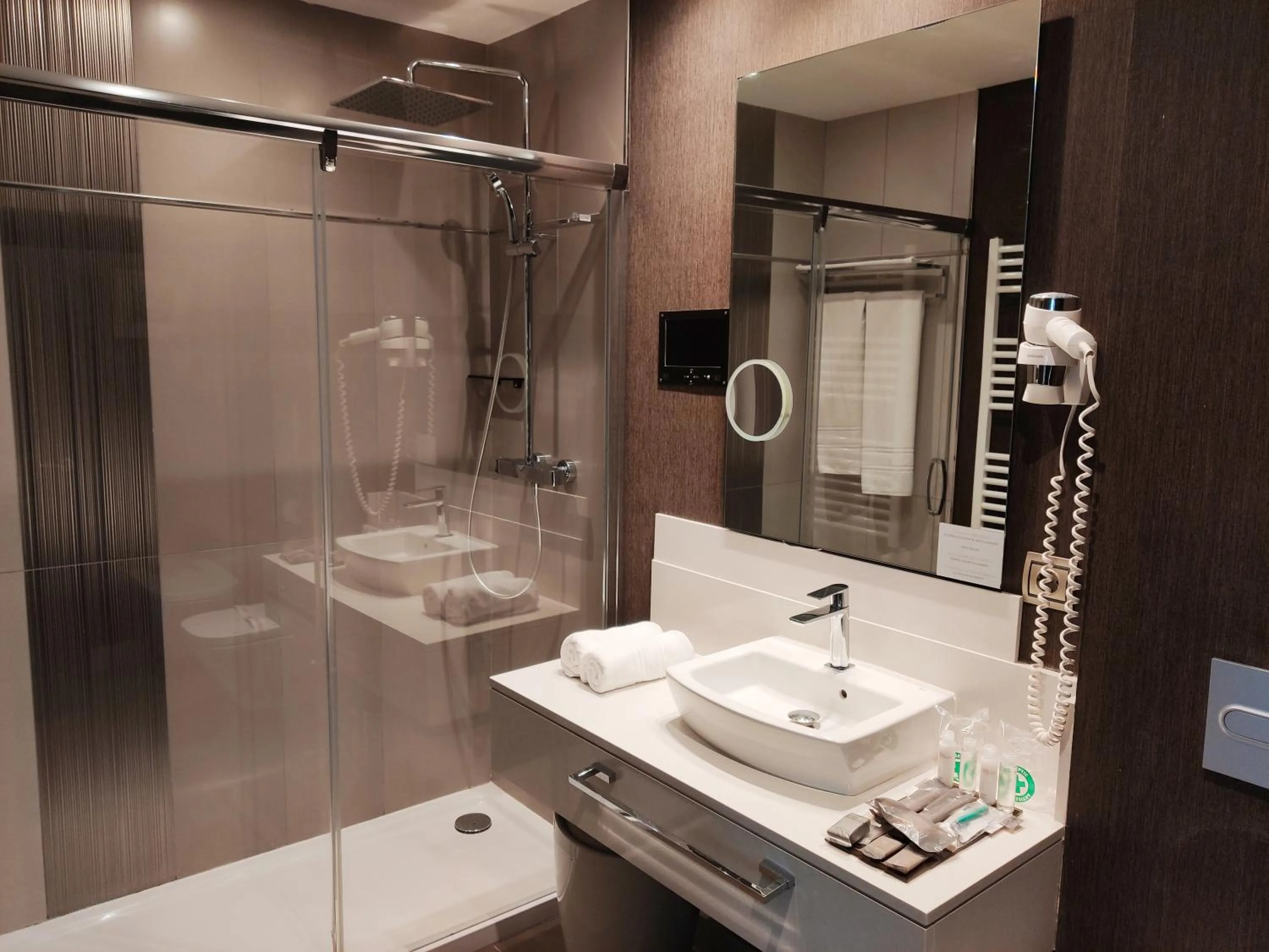 Bathroom in Costa Esmeralda Suites