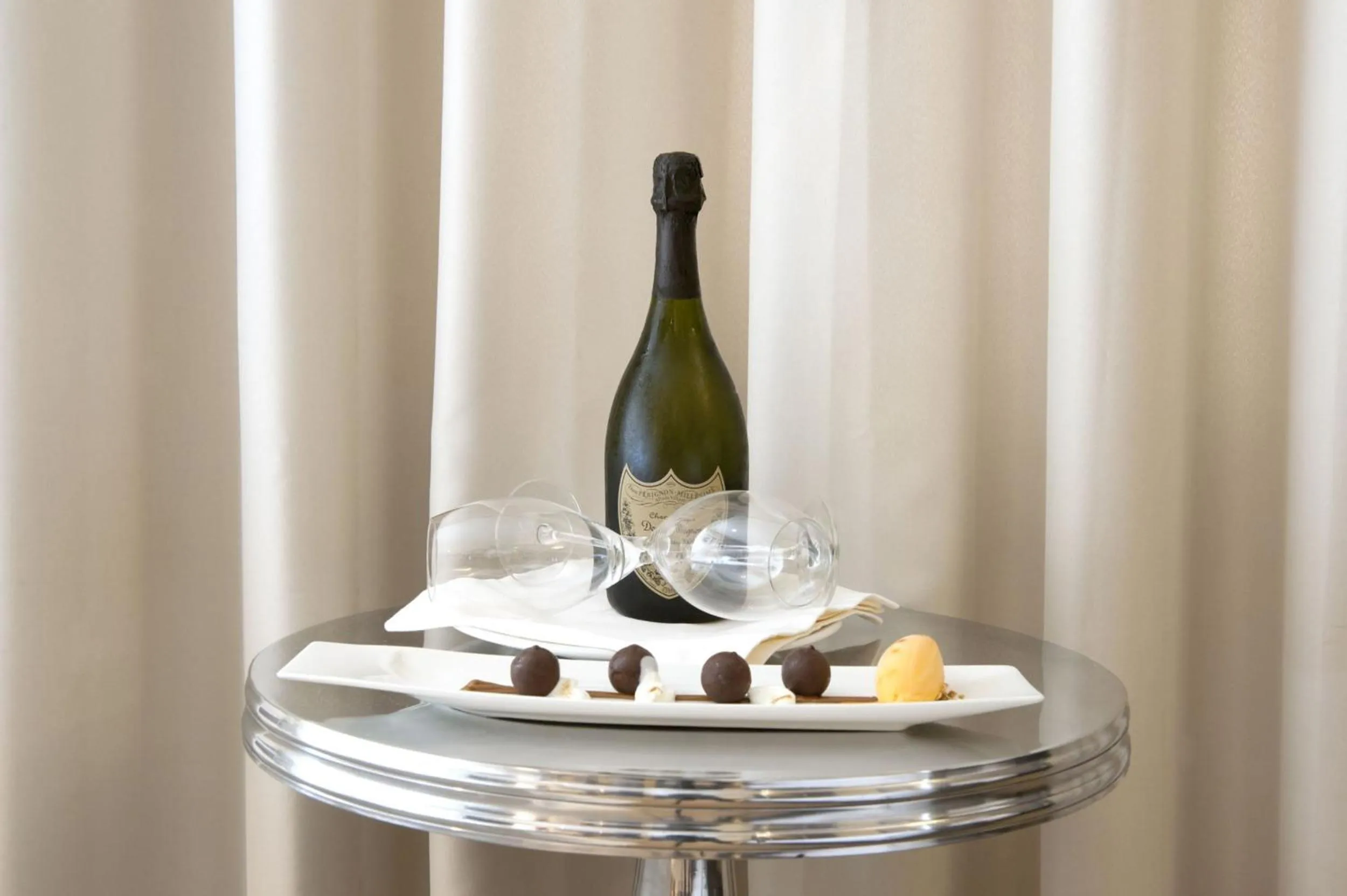 Decorative detail in Costa Esmeralda Suites