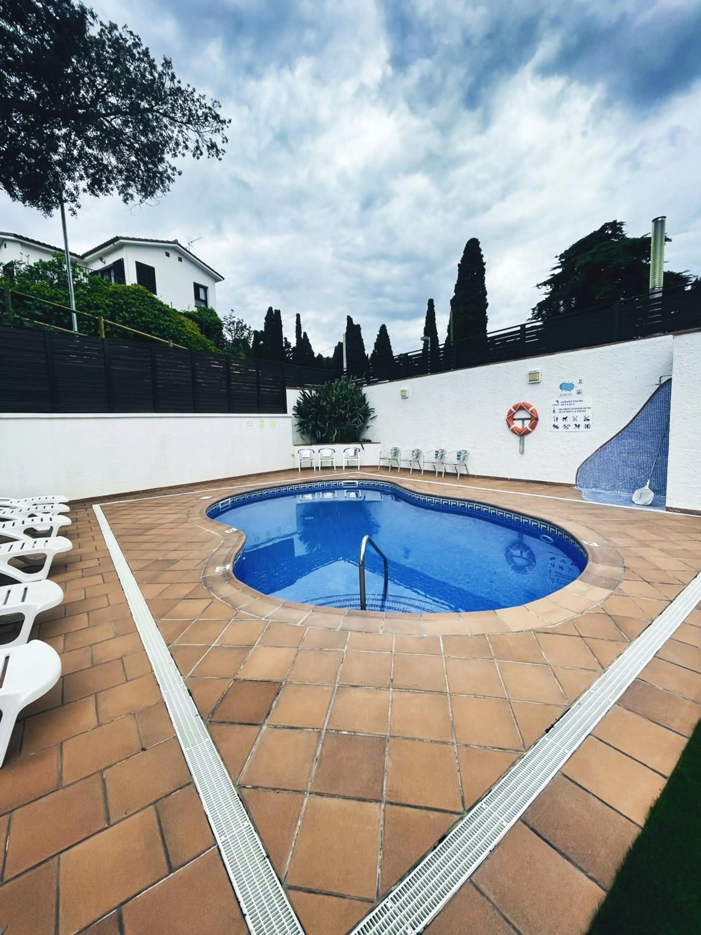 Swimming pool in Hotel Turissa