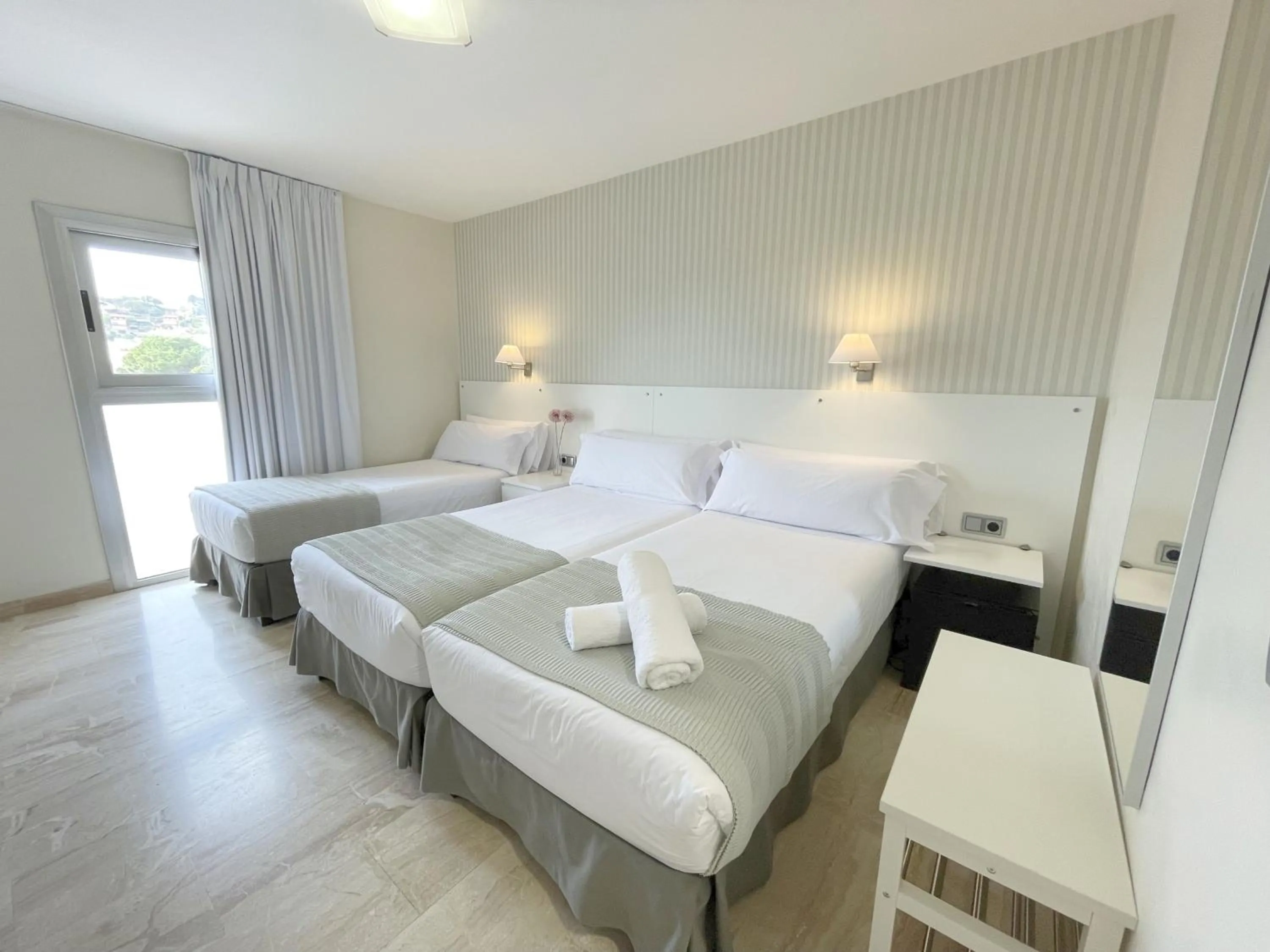 Bedroom, Bed in Hotel Turissa