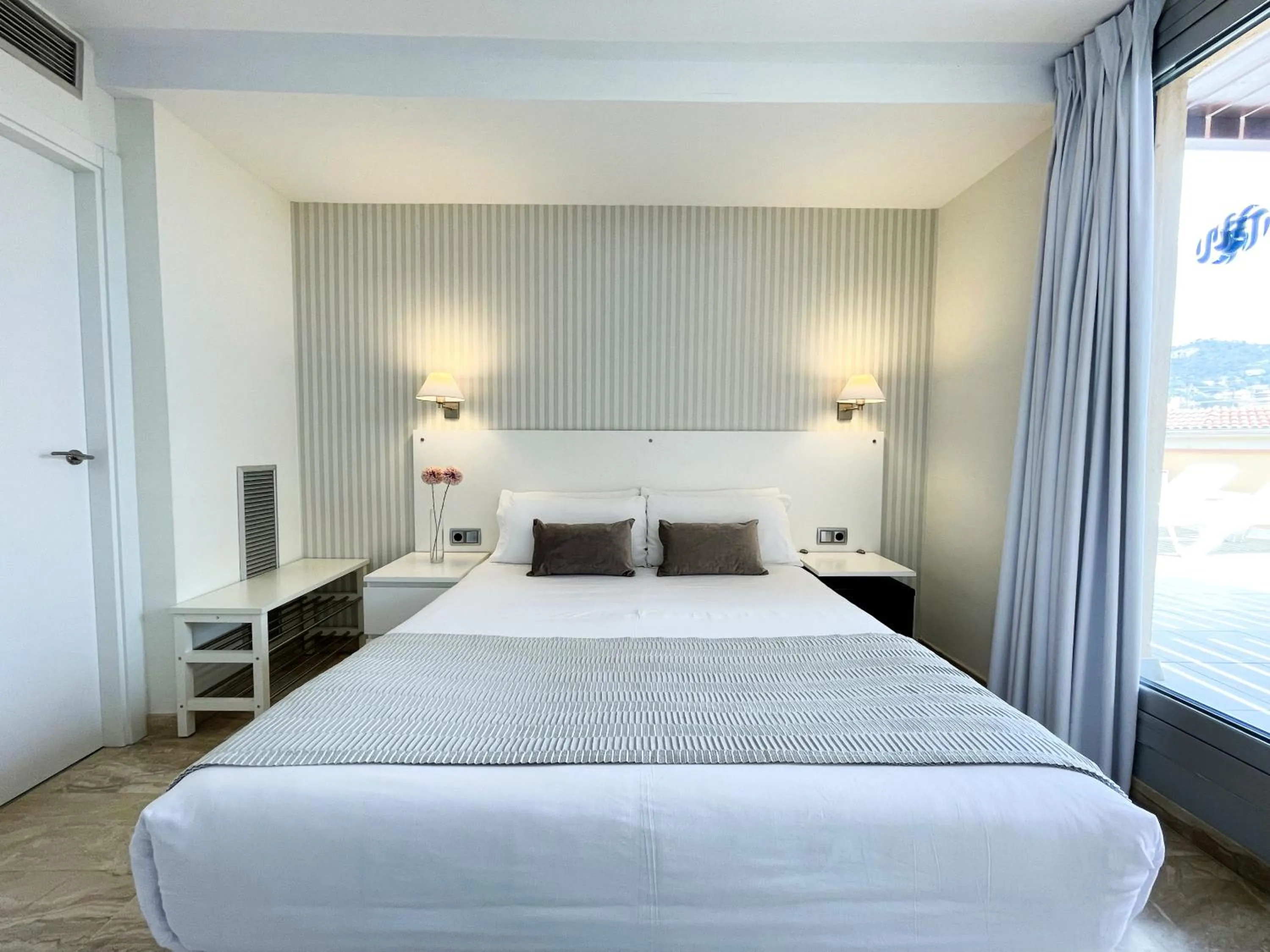 Bed in Hotel Turissa