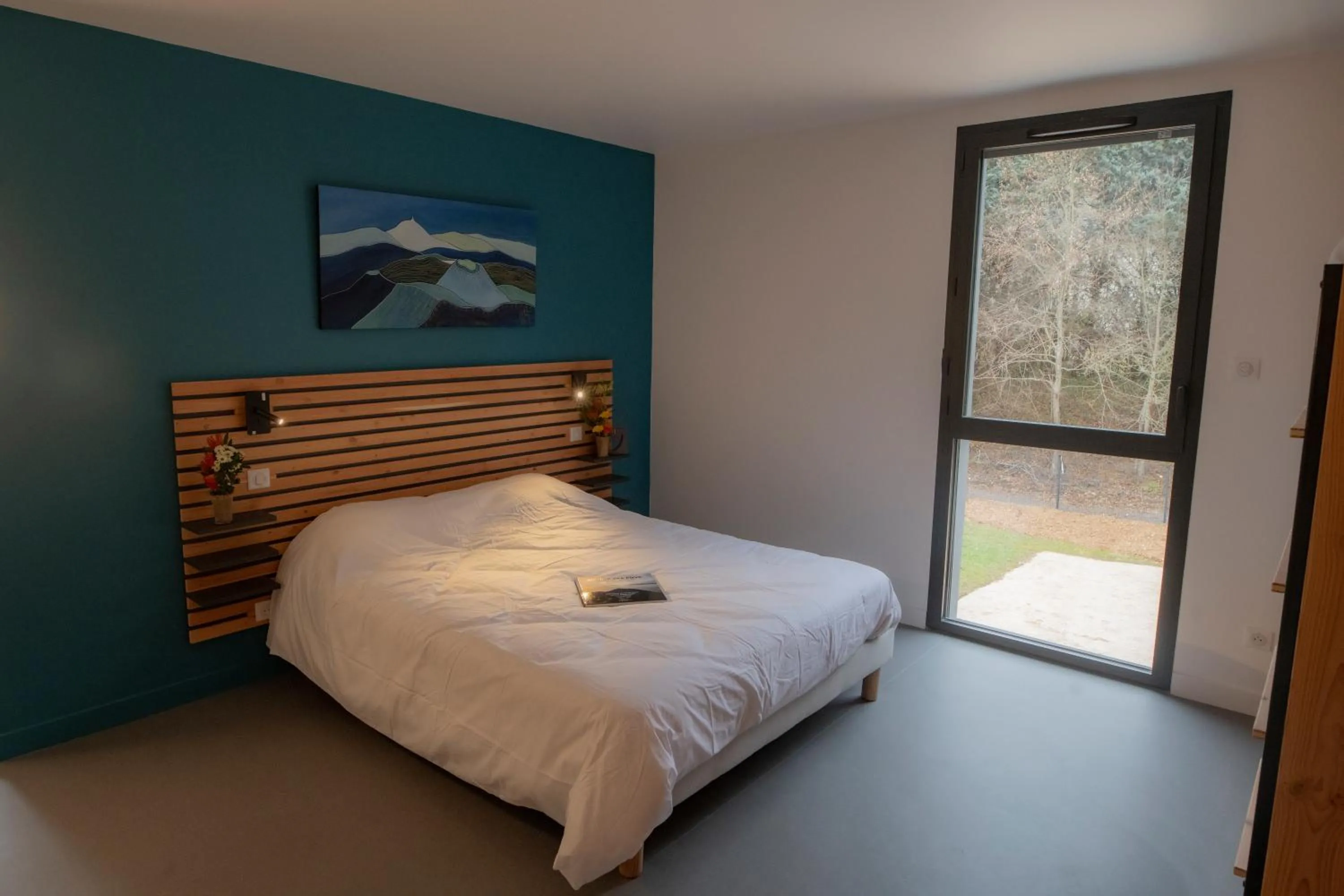 Photo of the whole room, Bed in L'Orée des Sources