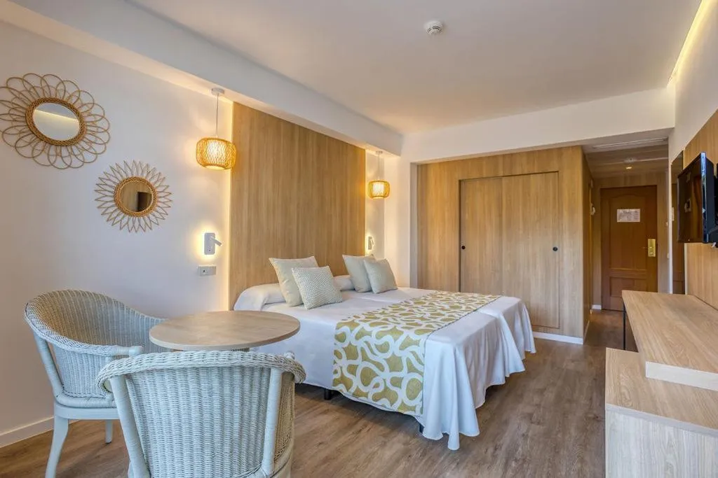 TV and multimedia in Ona Palmira Paradise Paguera