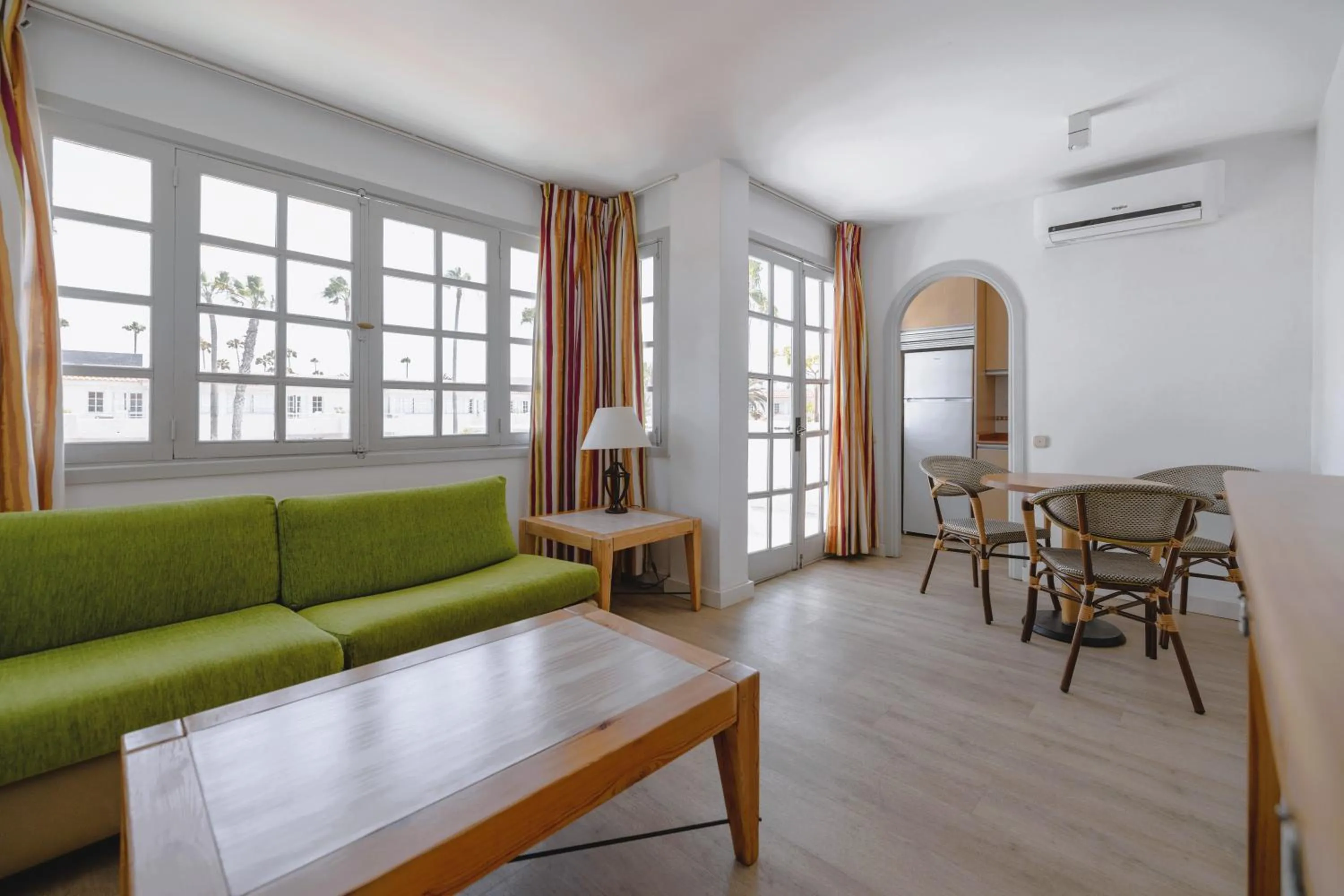 Living room in Fuentepark Apartments