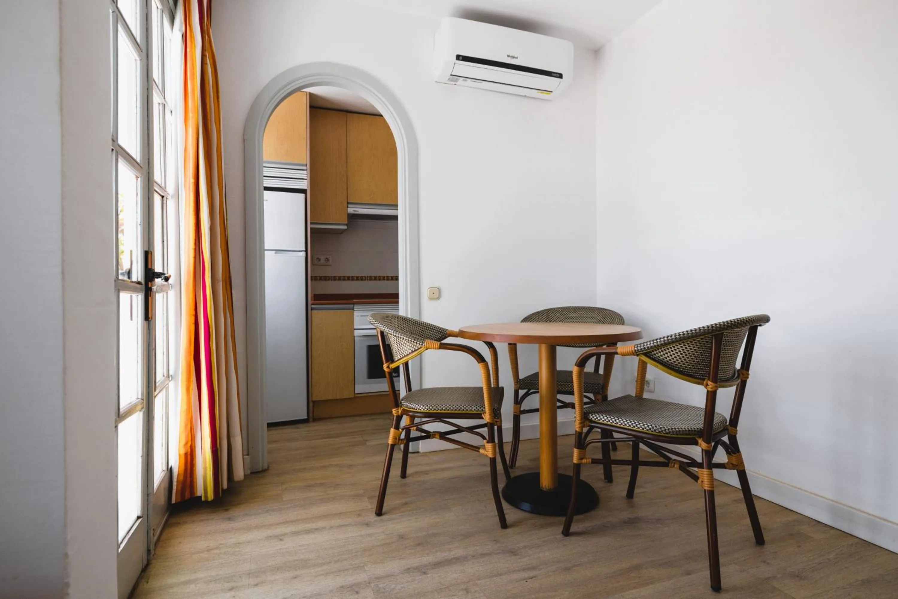 Living room in Fuentepark Apartments