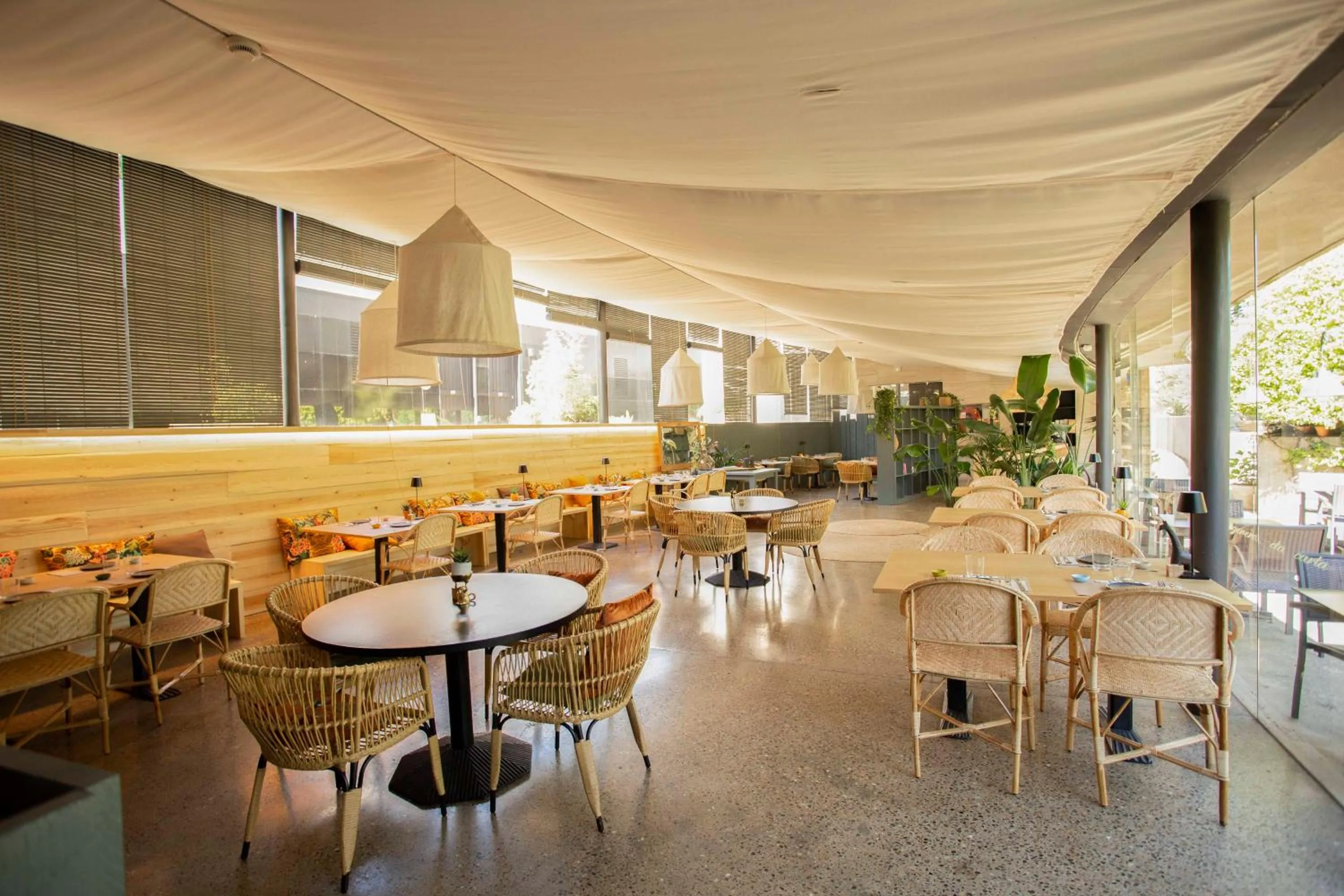 Restaurant/places to eat in Arcs De Monells - Adults Only