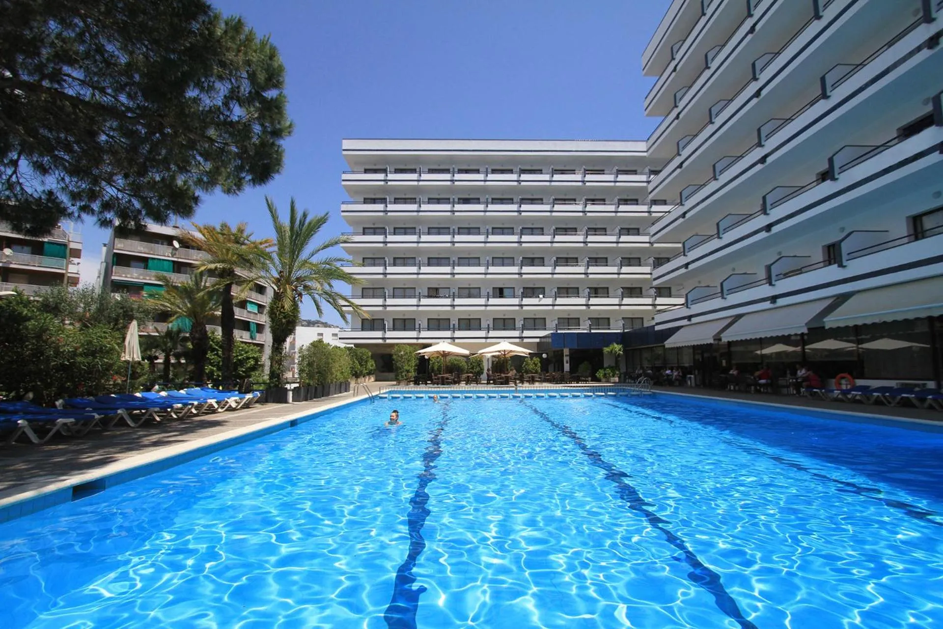 Swimming pool in Hotel Gran Garbi & AquaSplash