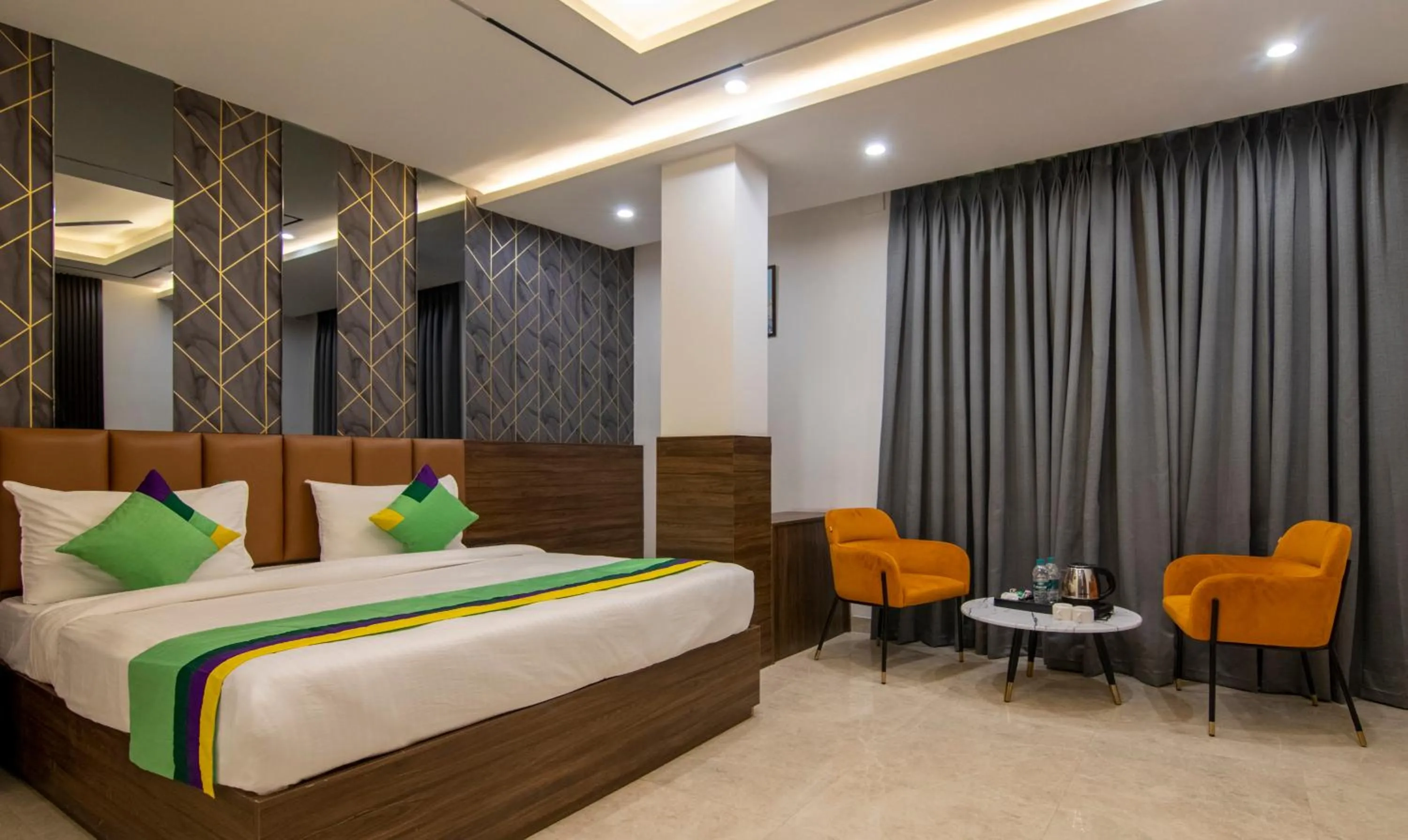 Bed in Treebo Trend The Armani