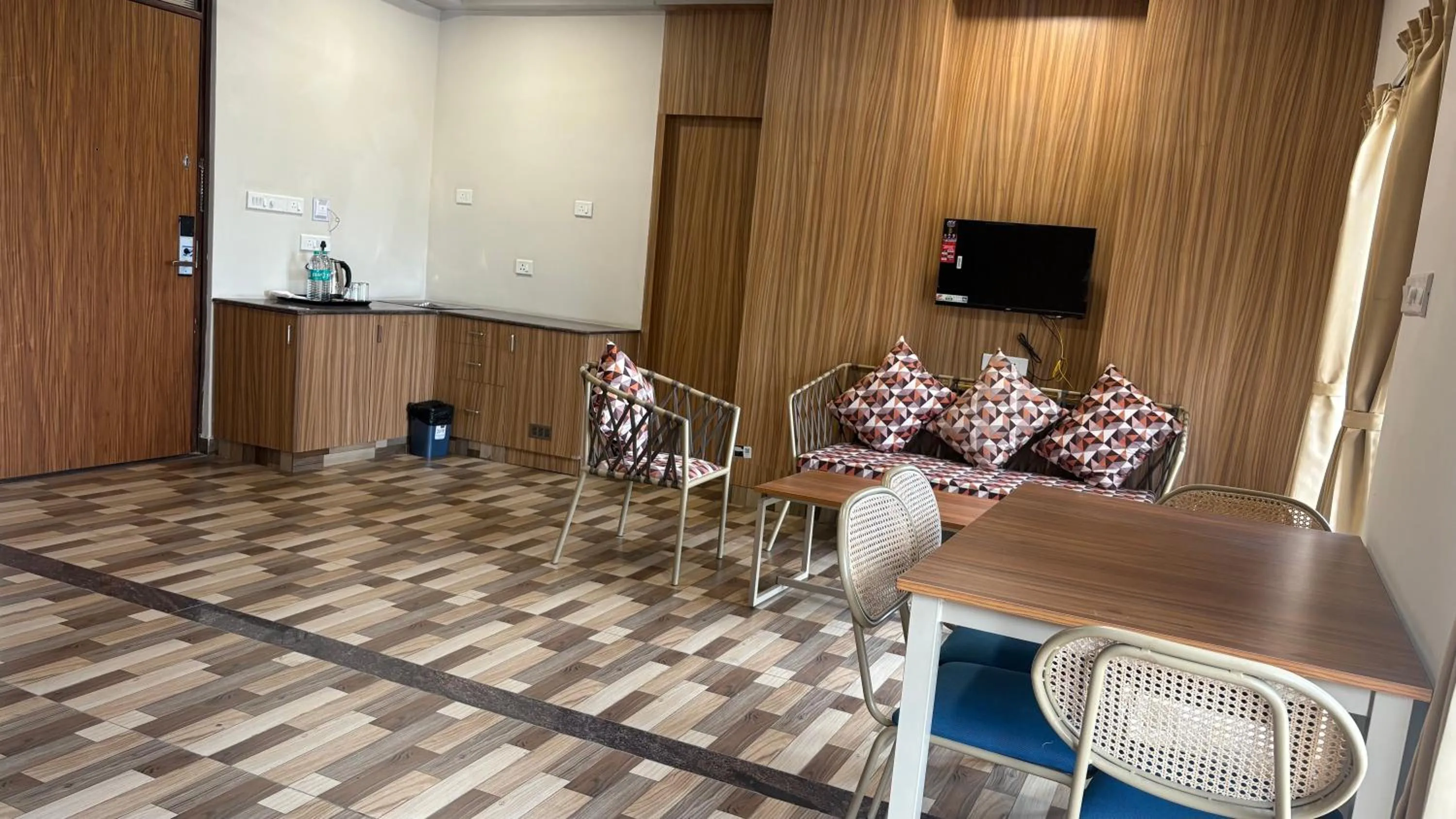 Living room in PGC Chennai Resort & Club By SSS