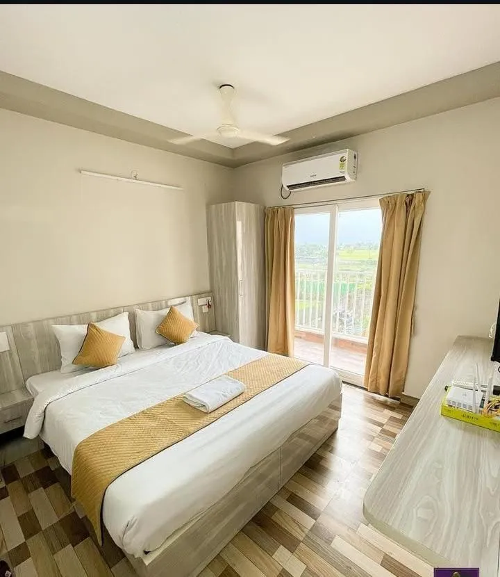 Bed in PGC Chennai Resort & Club By SSS