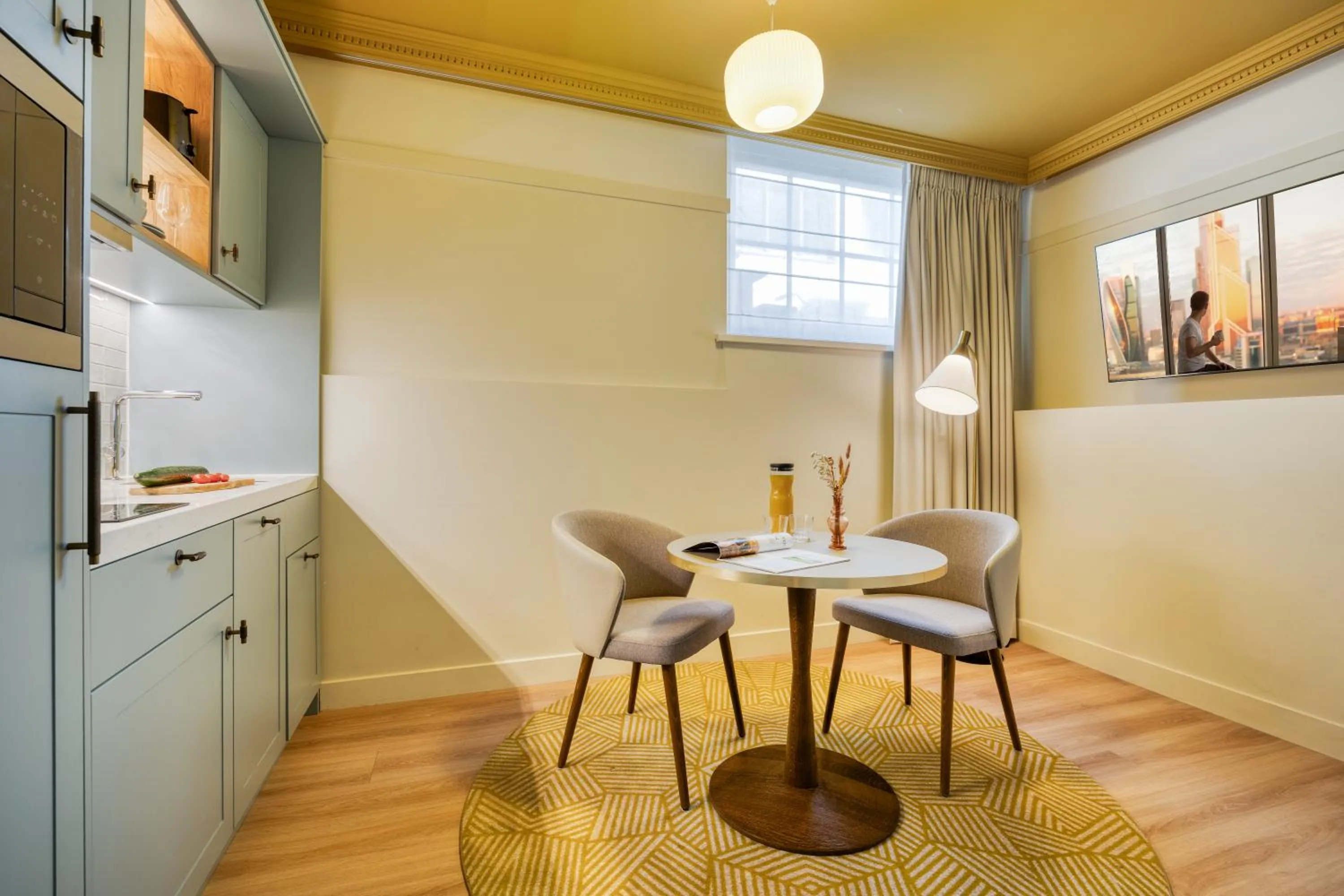 TV and multimedia in Citadines Canal Amsterdam