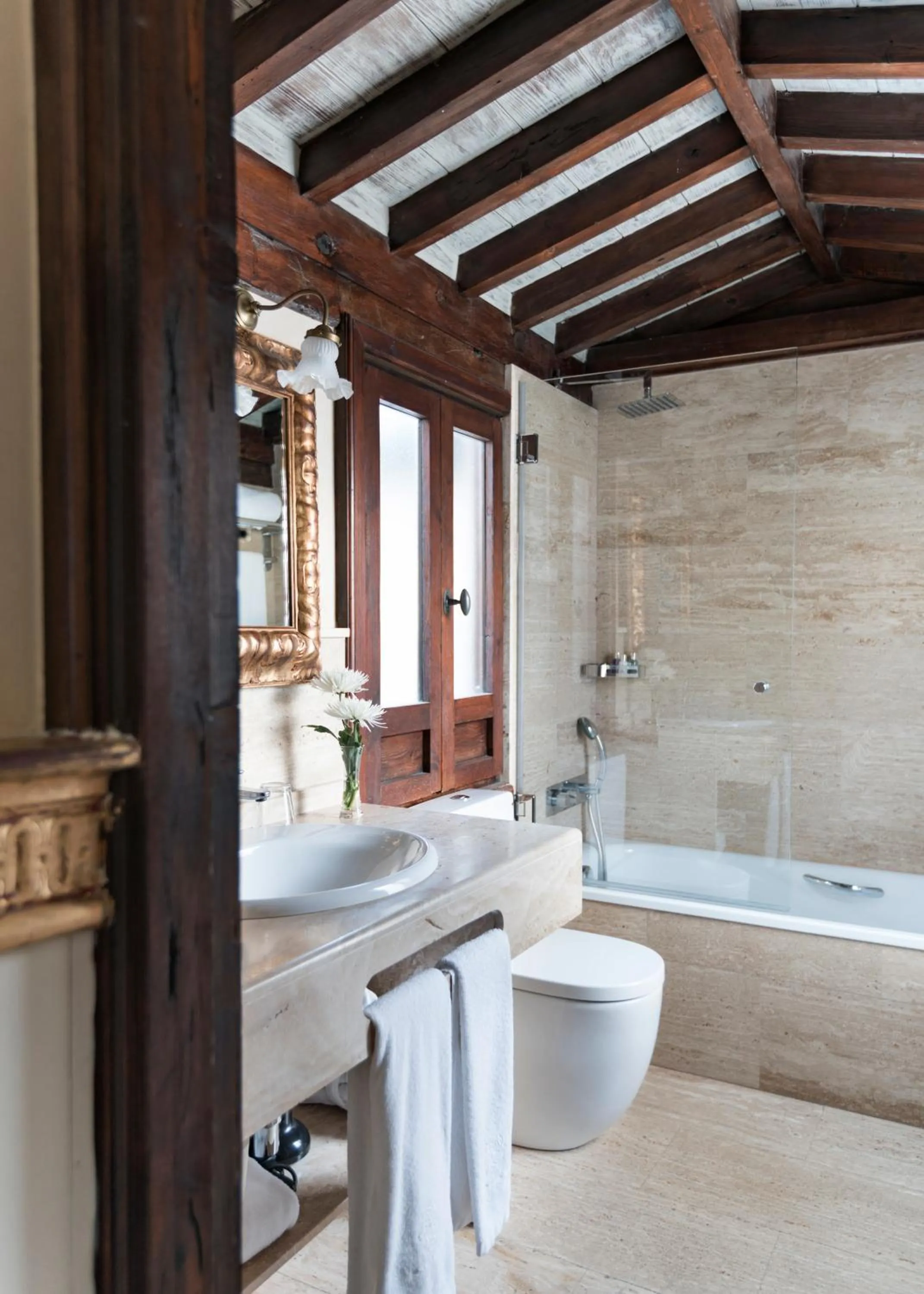Bathroom in Hotel Casa 1800 Granada