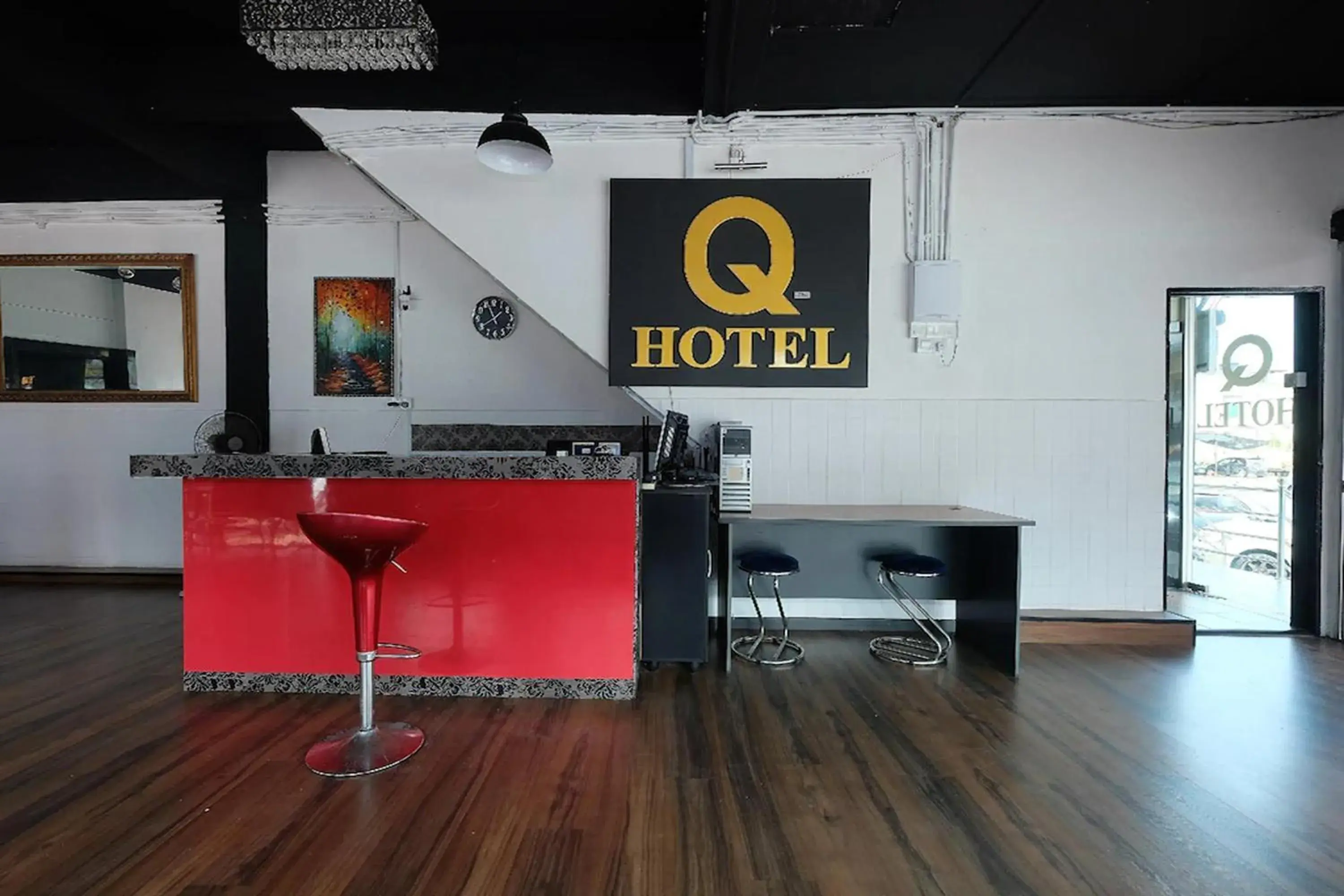 Lobby or reception in Q Hotel Temerloh Lobby or reception in Q Hotel Temerloh