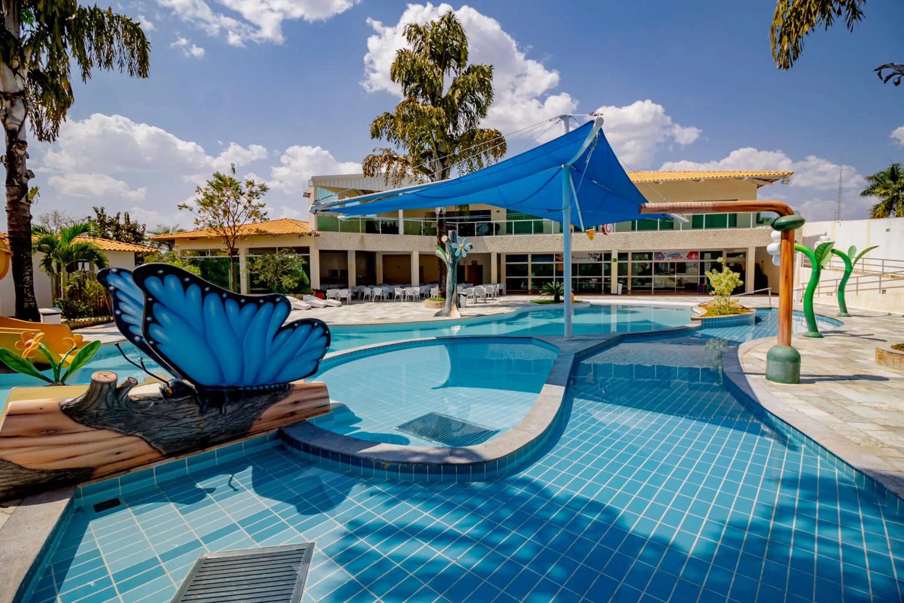 Diroma Resort com um dia no Acqua Park