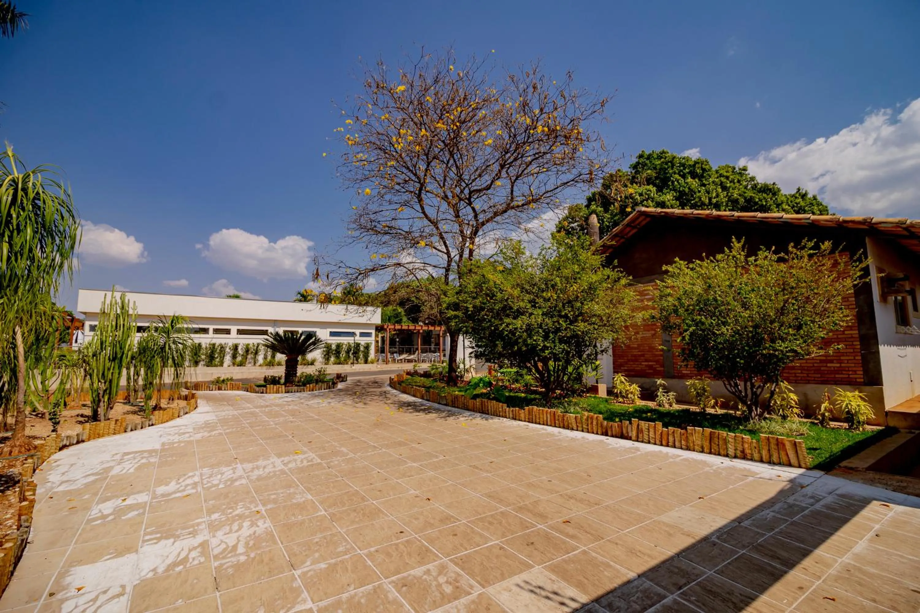 Diroma Resort com um dia no Acqua Park