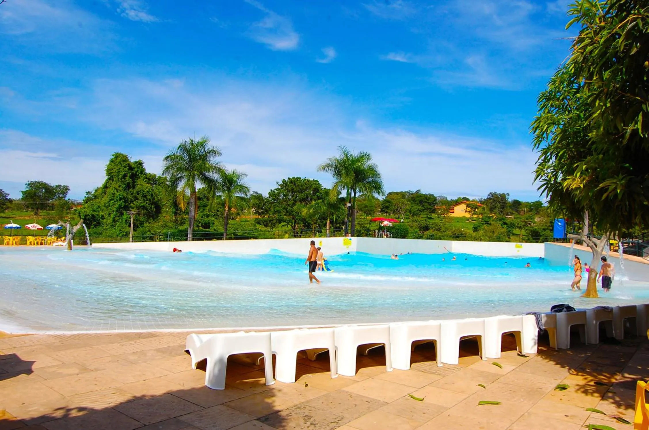 Diroma Resort com um dia no Acqua Park