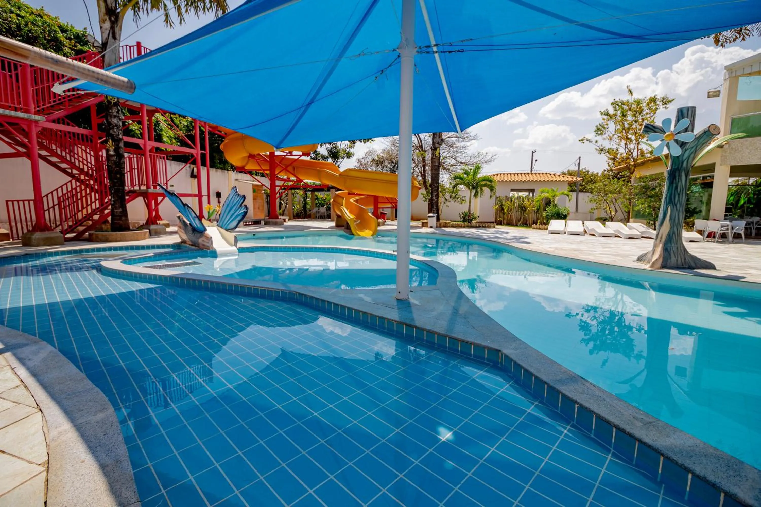 Diroma Resort com um dia no Acqua Park