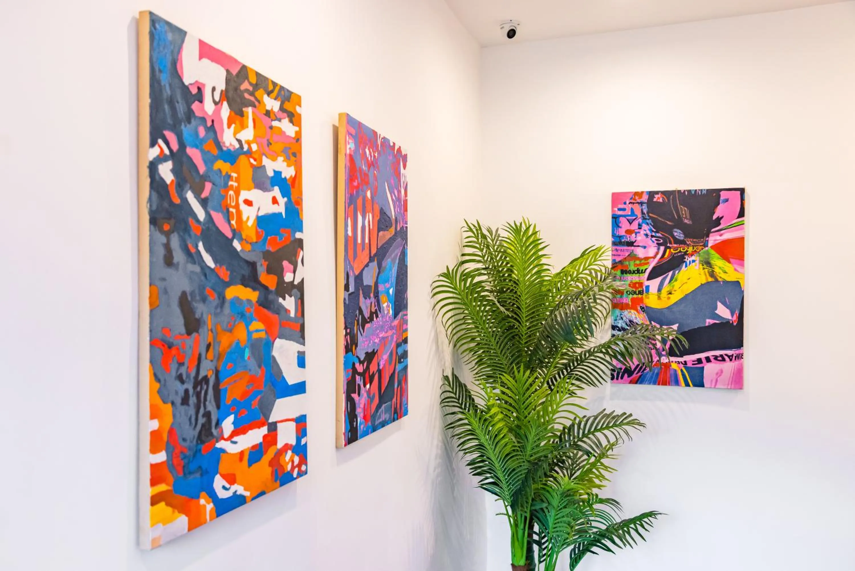 Decorative detail in Le Porte di Partenope