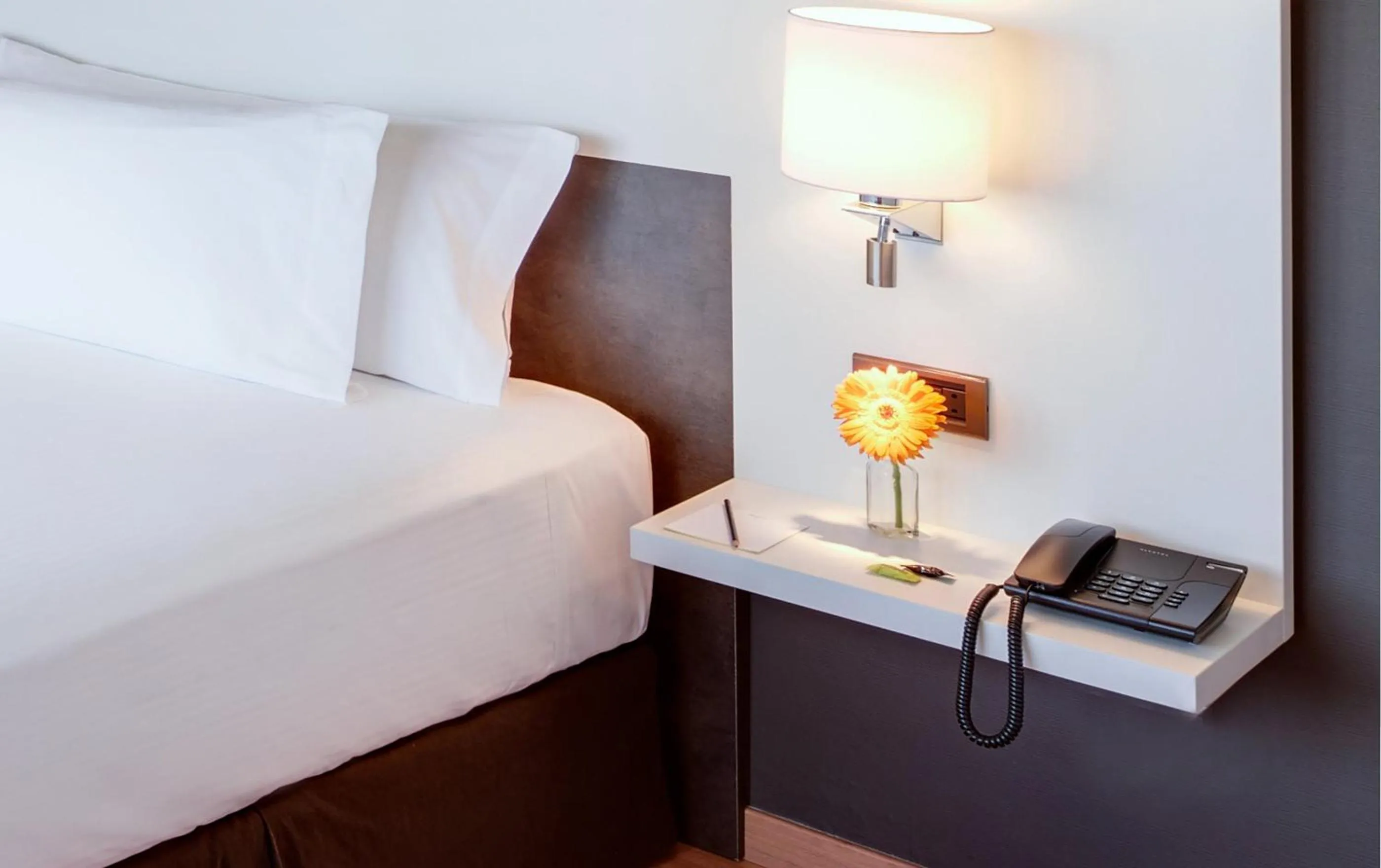 Photo of the whole room, Bed in Sercotel Gran Hotel Zurbarán