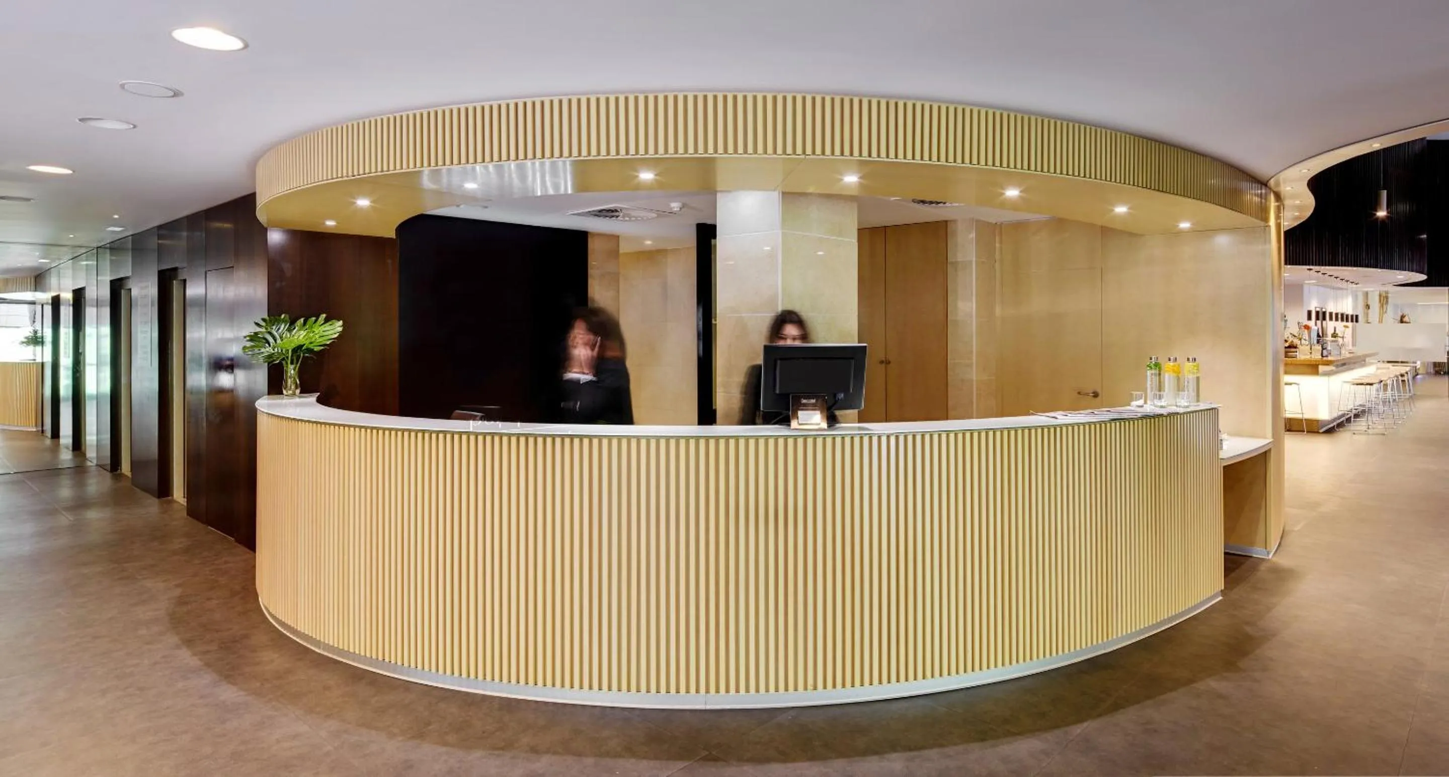 Lobby or reception in Sercotel Gran Hotel Zurbarán