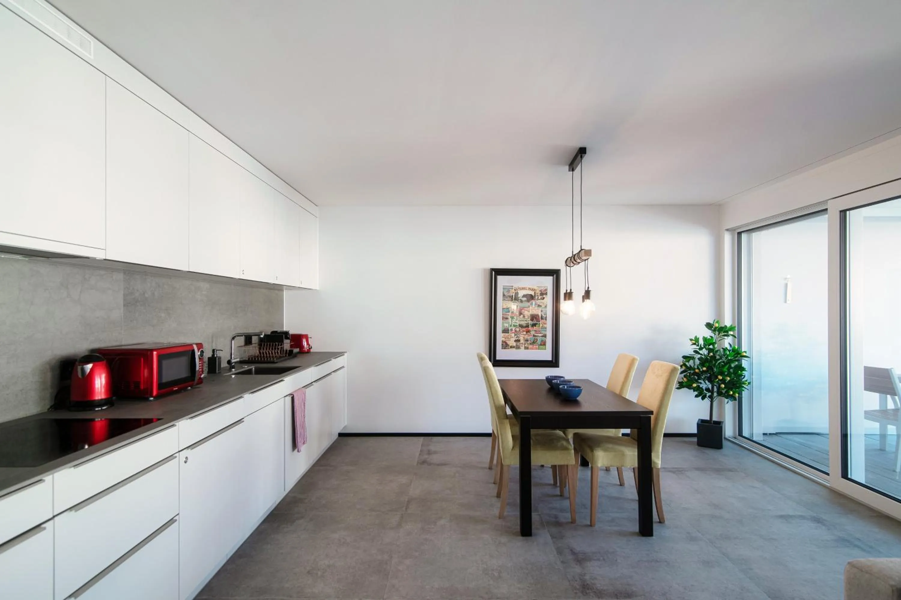 Coffee/tea facilities in Casa Leini by Quokka 360 - two-bedroom apartment 3 minutes from Lido di Locarno