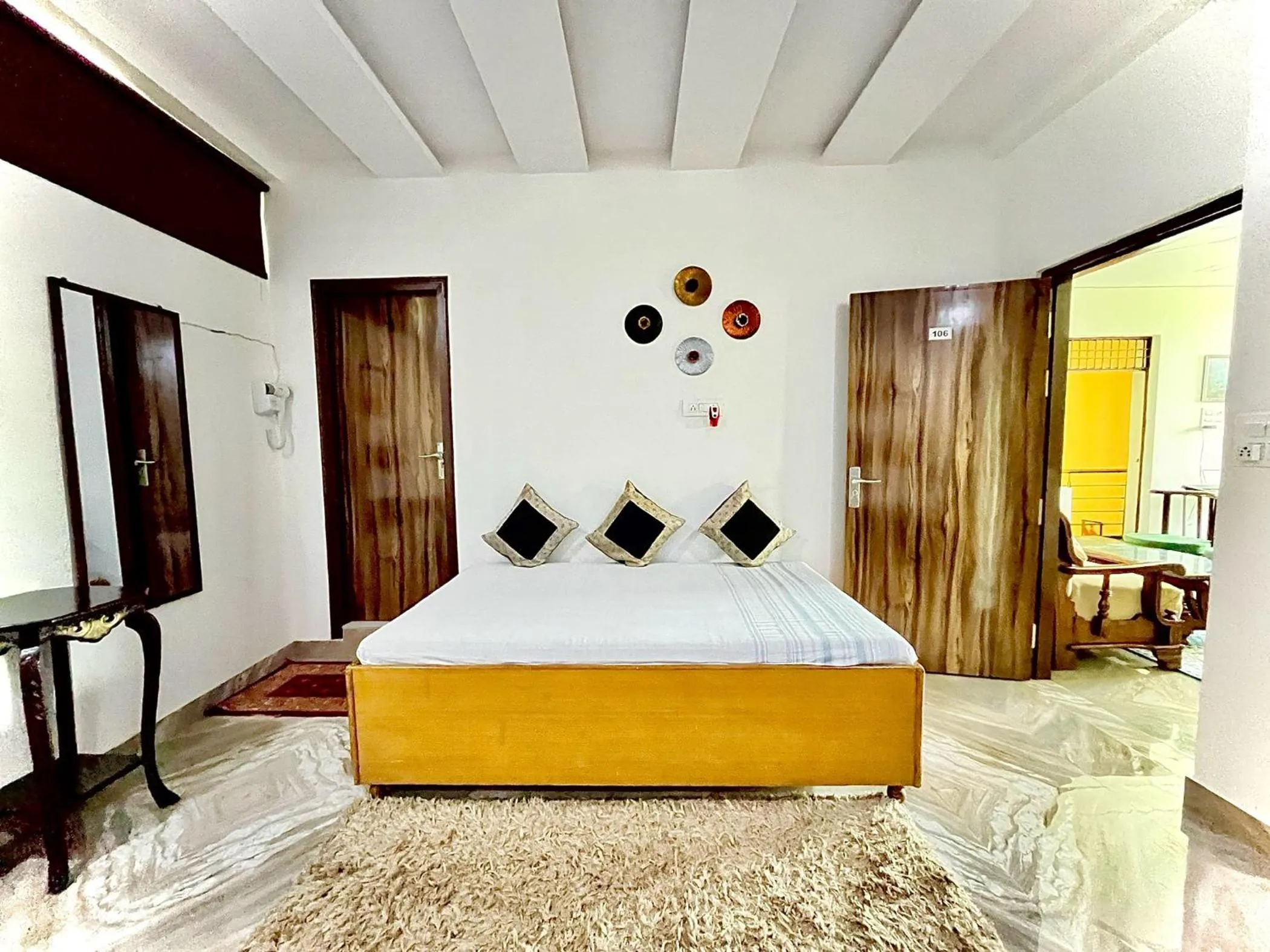 Bed in Alibaba’s Indiana Homestay