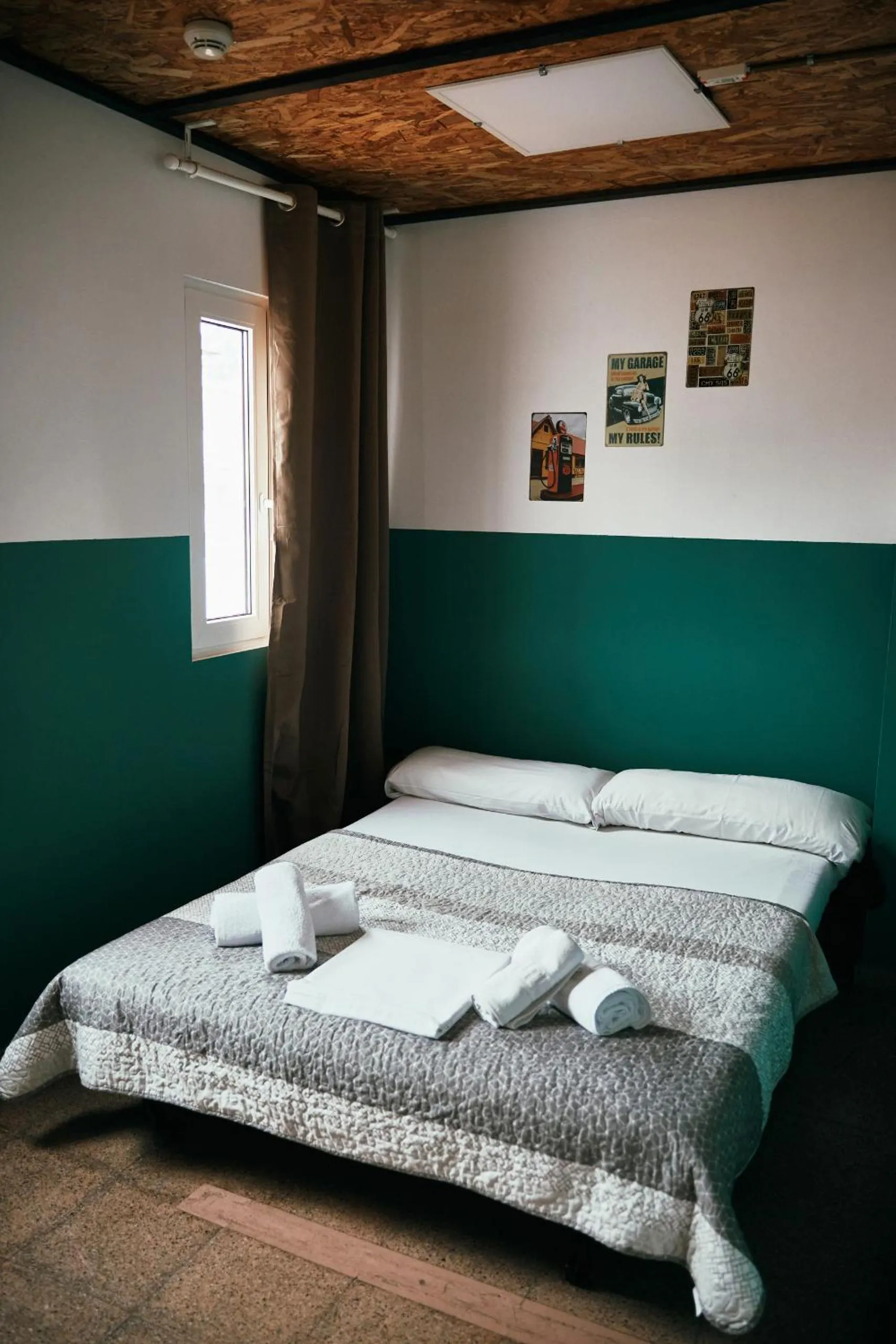 Bed in LOFT HOSTAL Group