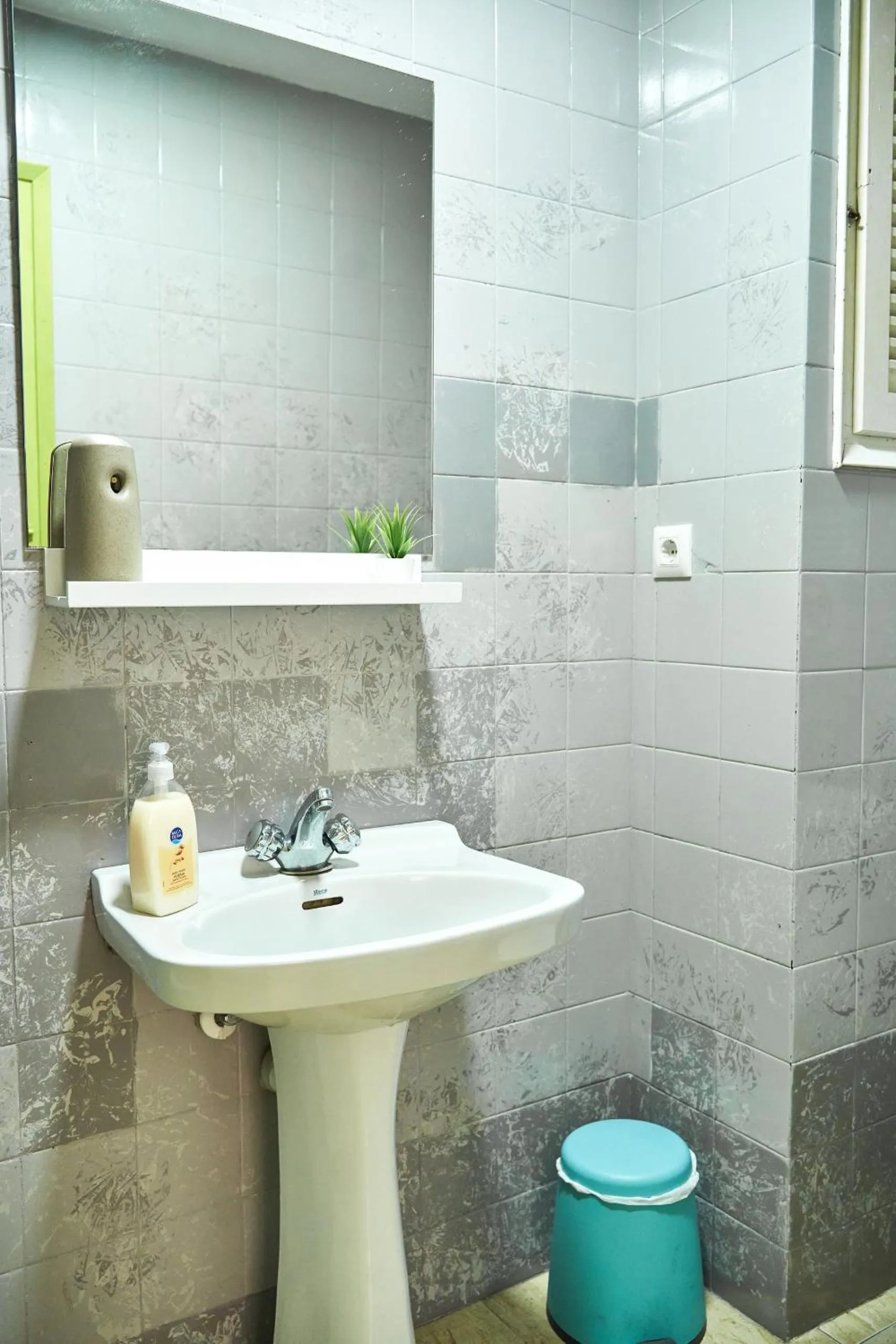 Bathroom in LOFT HOSTAL Group