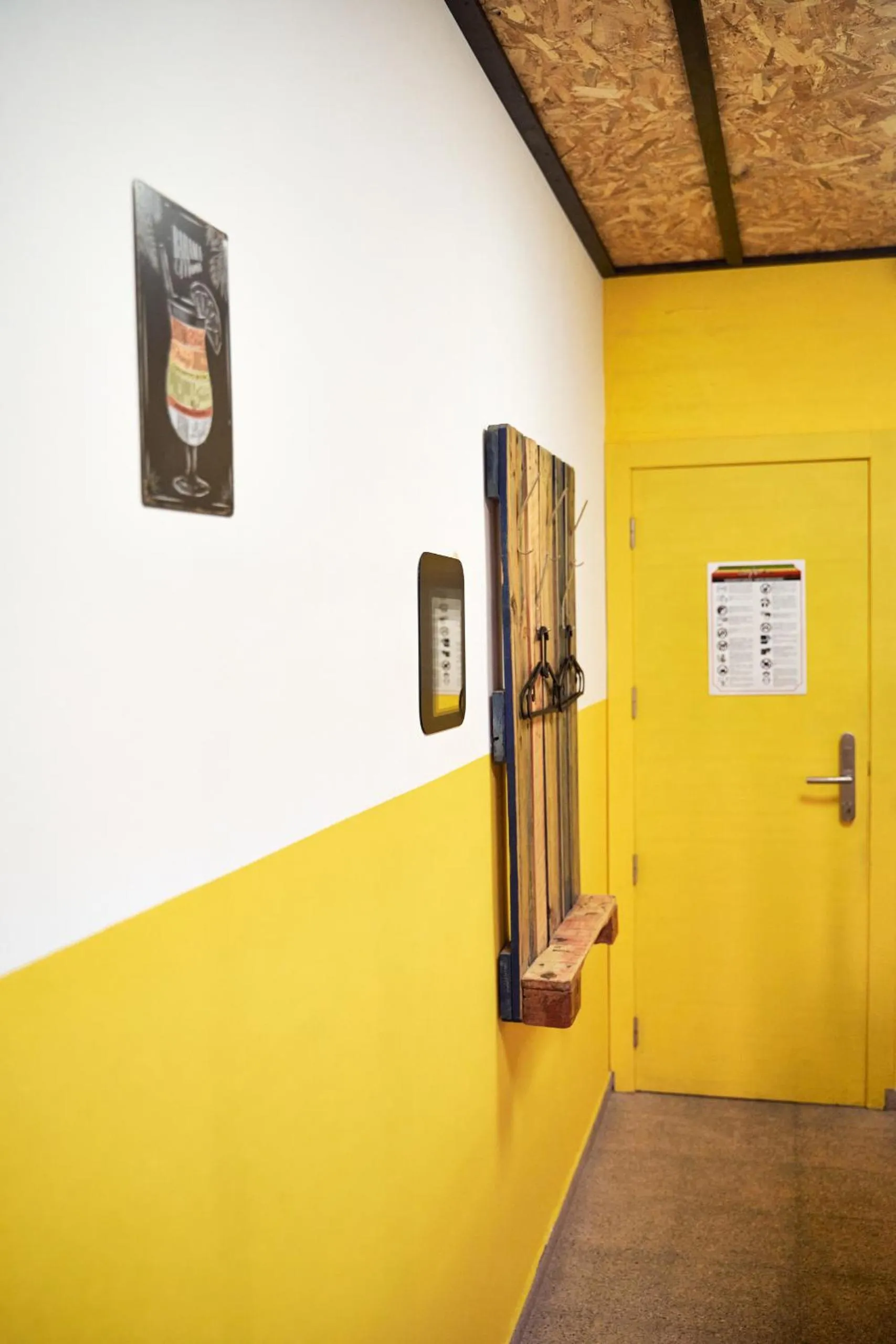 Photo of the whole room in LOFT HOSTAL Group